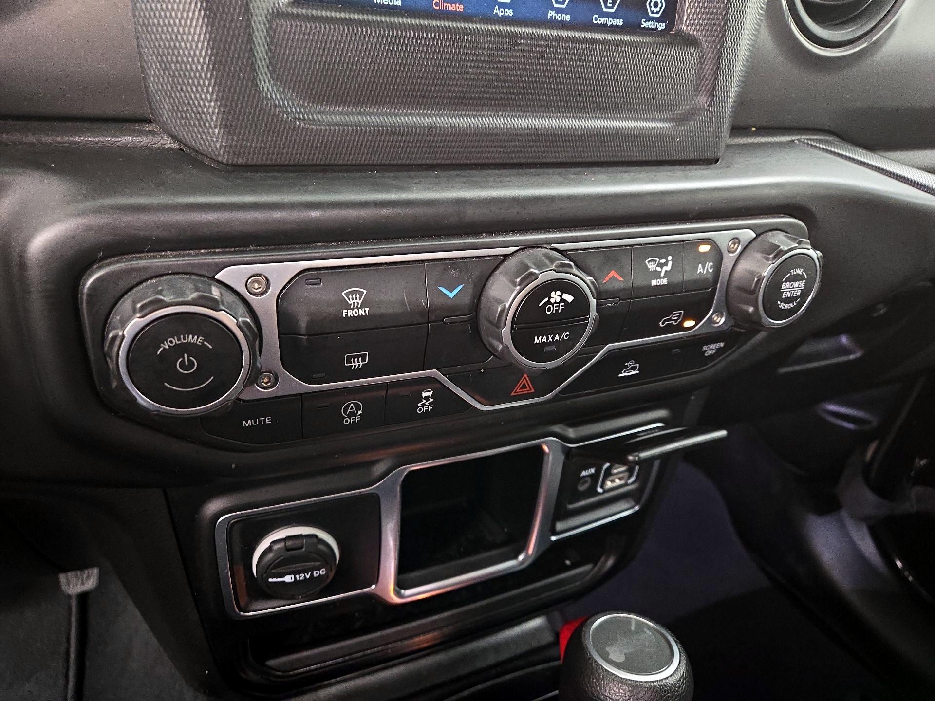 Thumbnail: 2023 Jeep Wrangler - 16