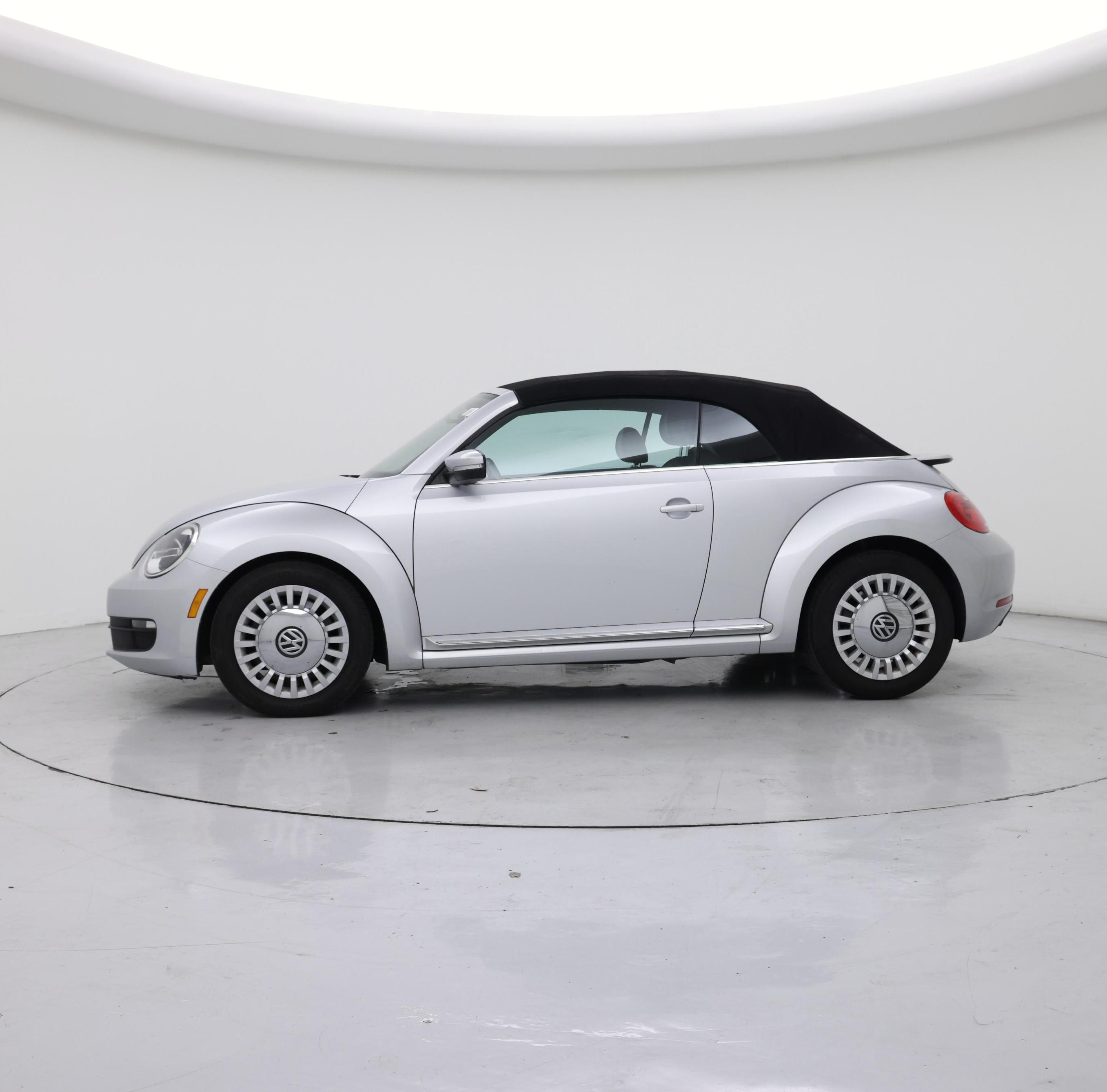 Thumbnail: 2014 Volkswagen Beetle - 3
