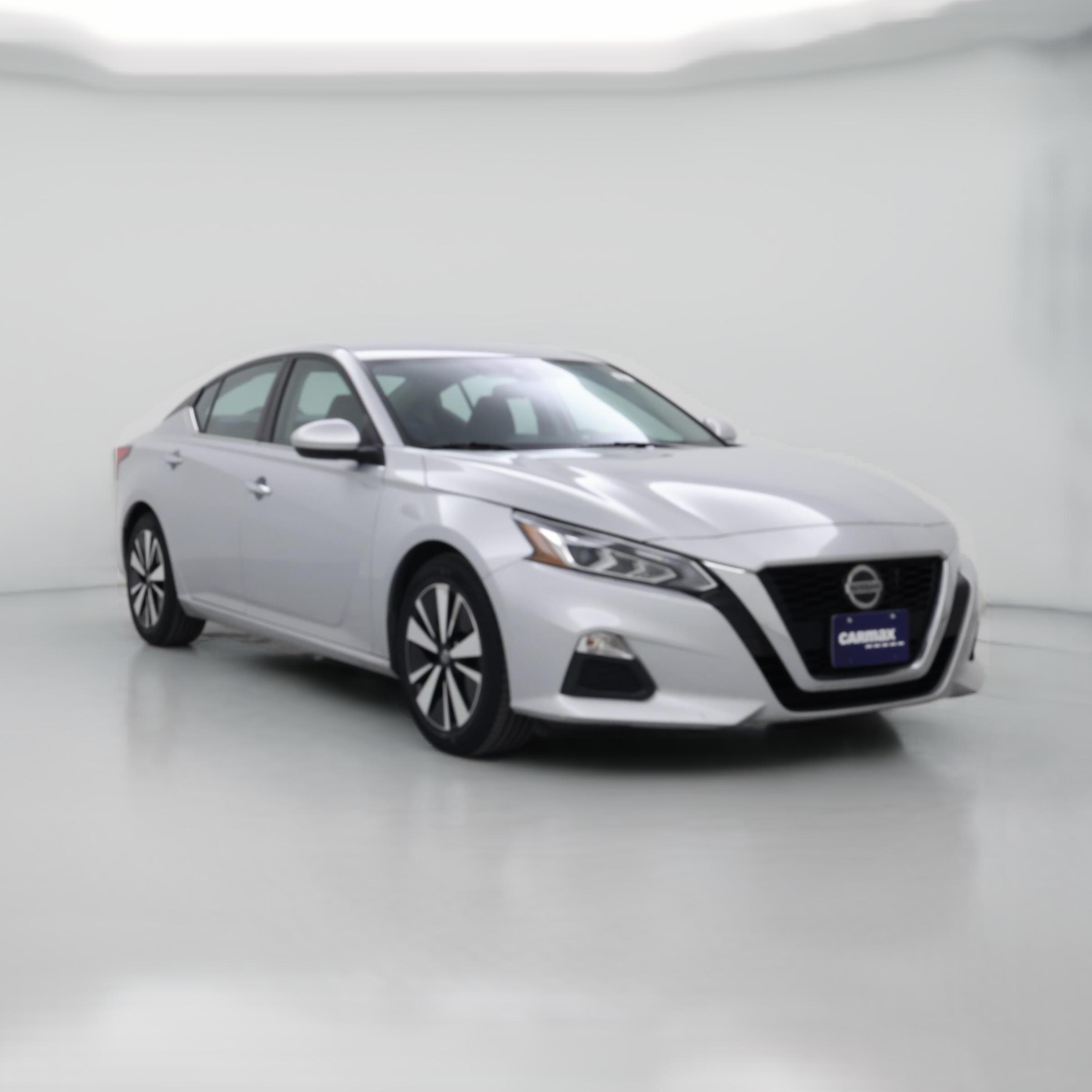 Thumbnail: 2022 Nissan Altima - 1