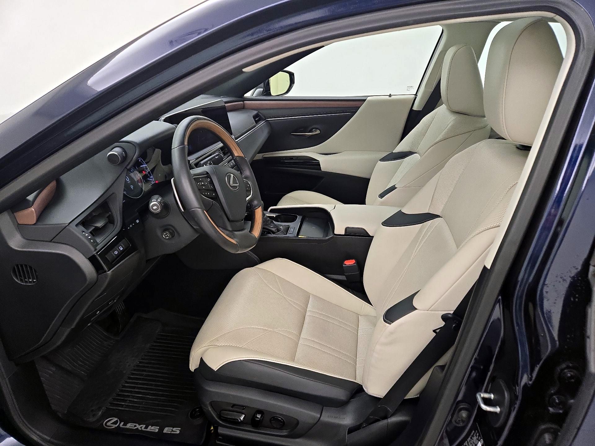 Thumbnail: 2025 Lexus ES - 11