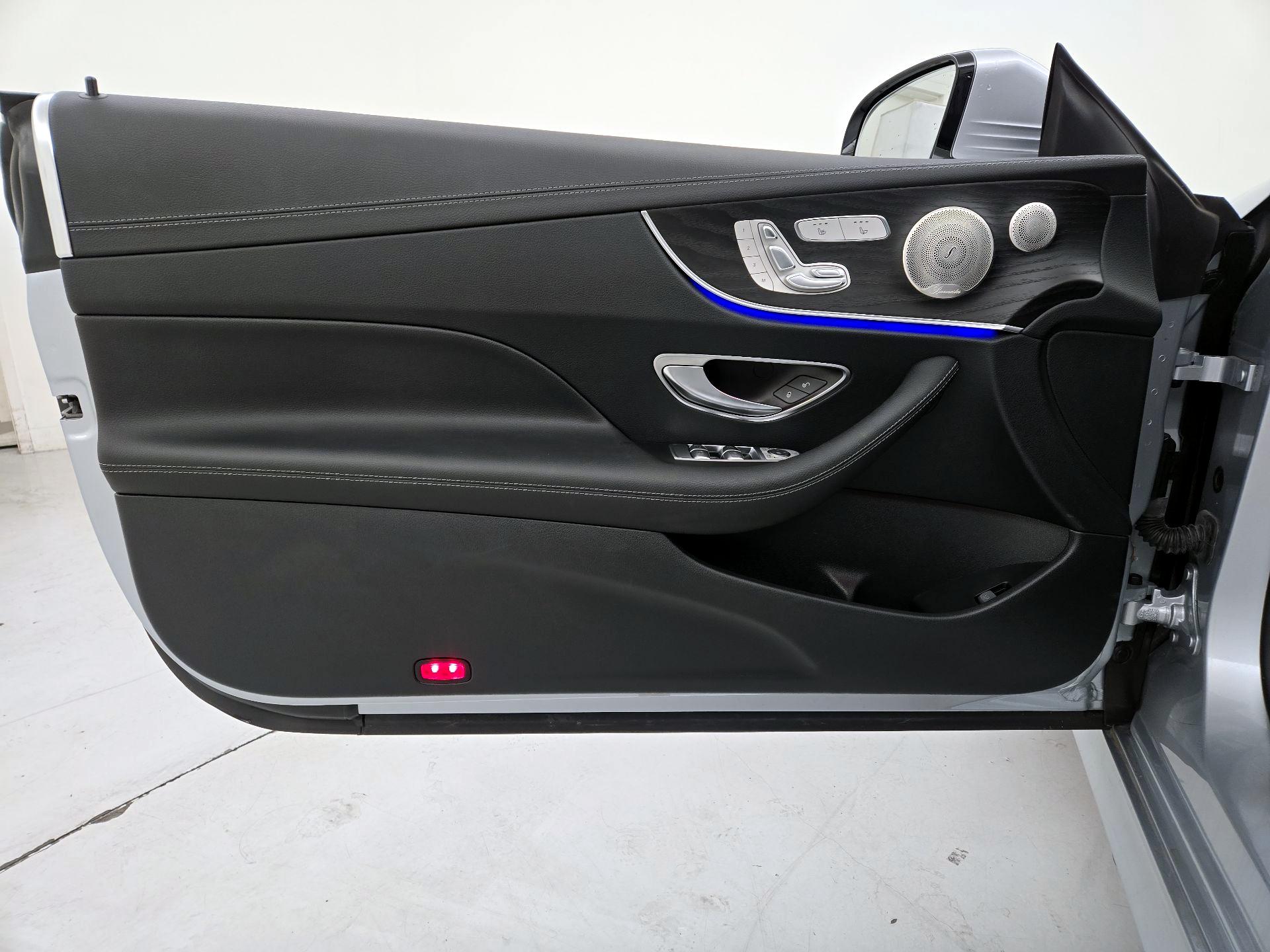 Thumbnail: 2022 Mercedes-Benz E-Class - 12