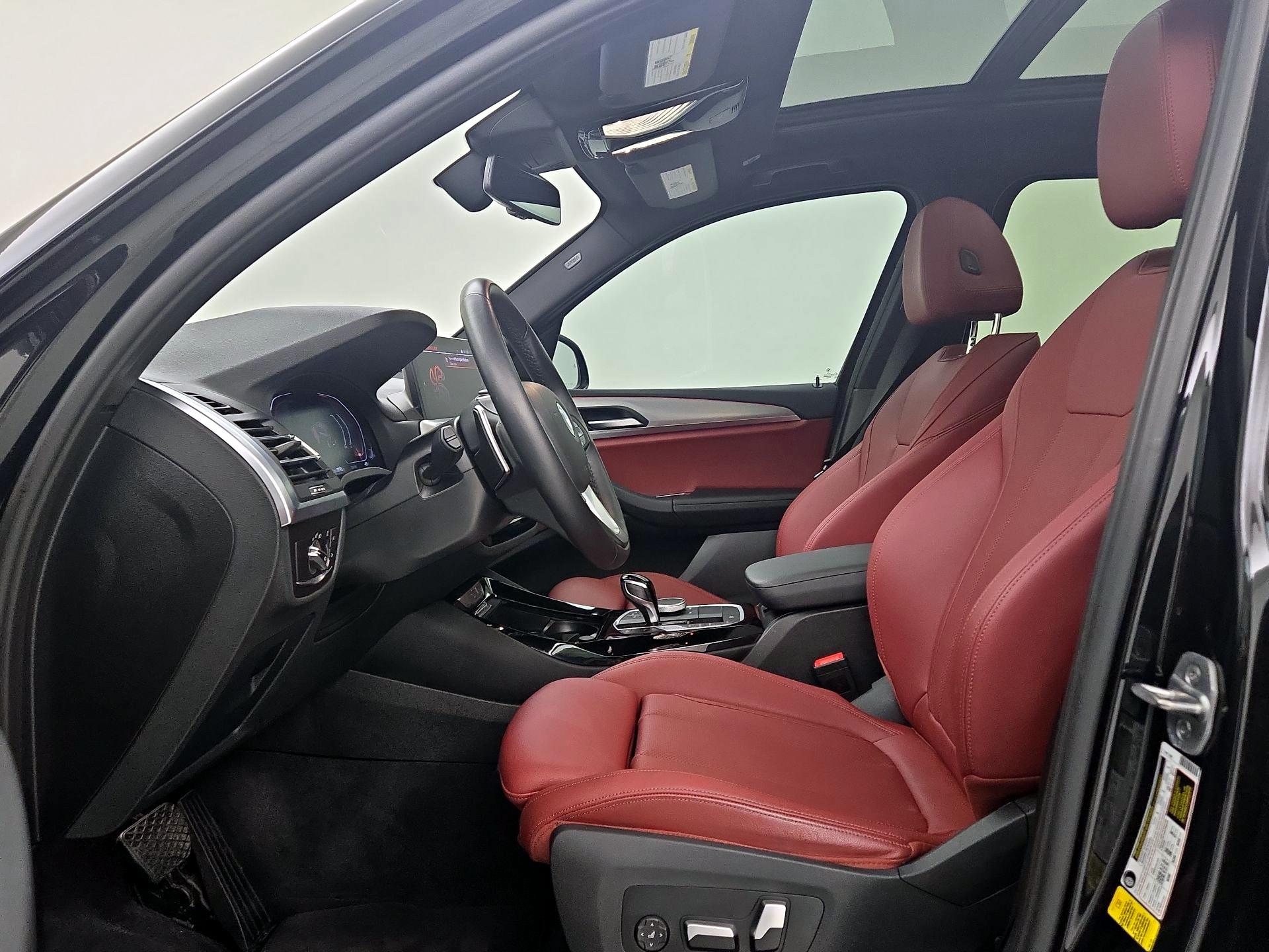 Thumbnail: 2023 BMW X3 - 11