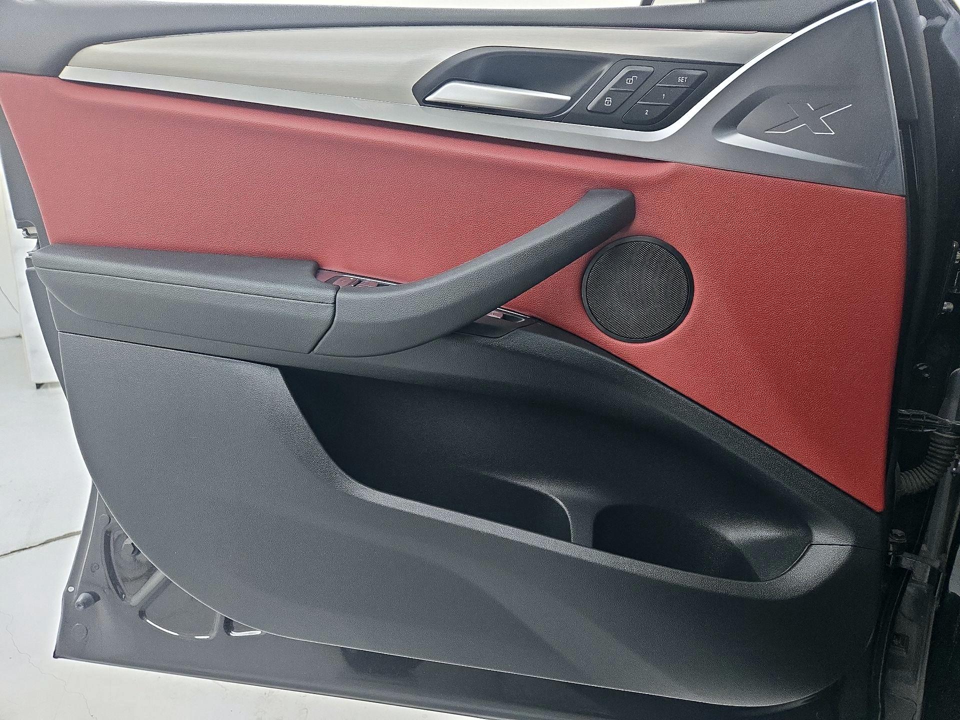 Thumbnail: 2023 BMW X3 - 12