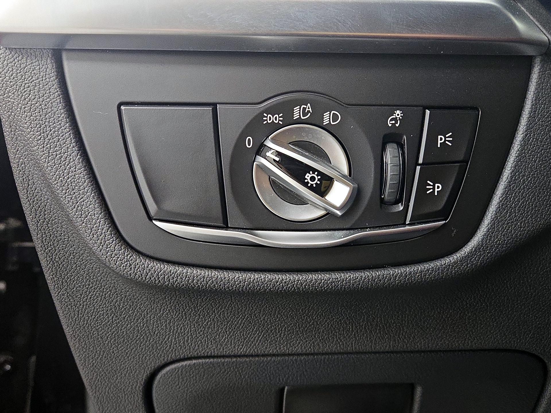 Thumbnail: 2023 BMW X3 - 13