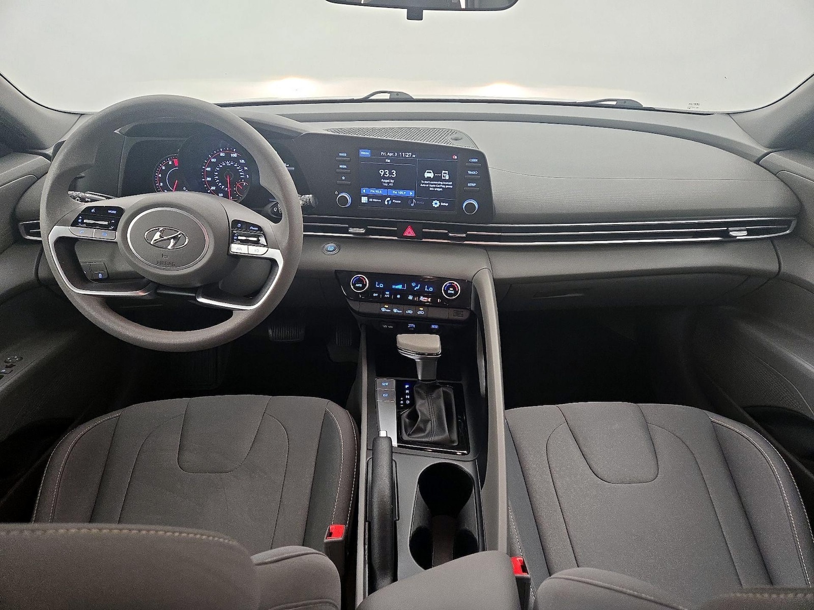 2021 Hyundai Elantra SEL - Photo 10
