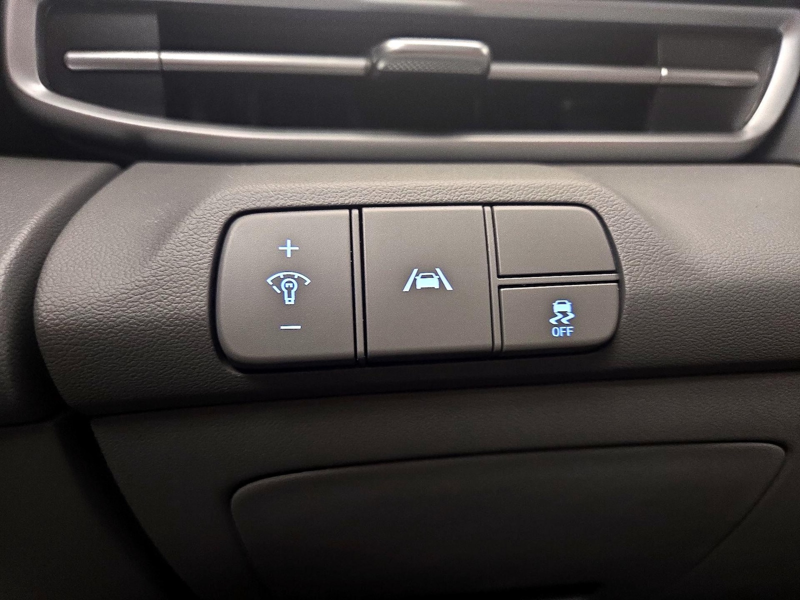 2021 Hyundai Elantra SEL - Photo 14