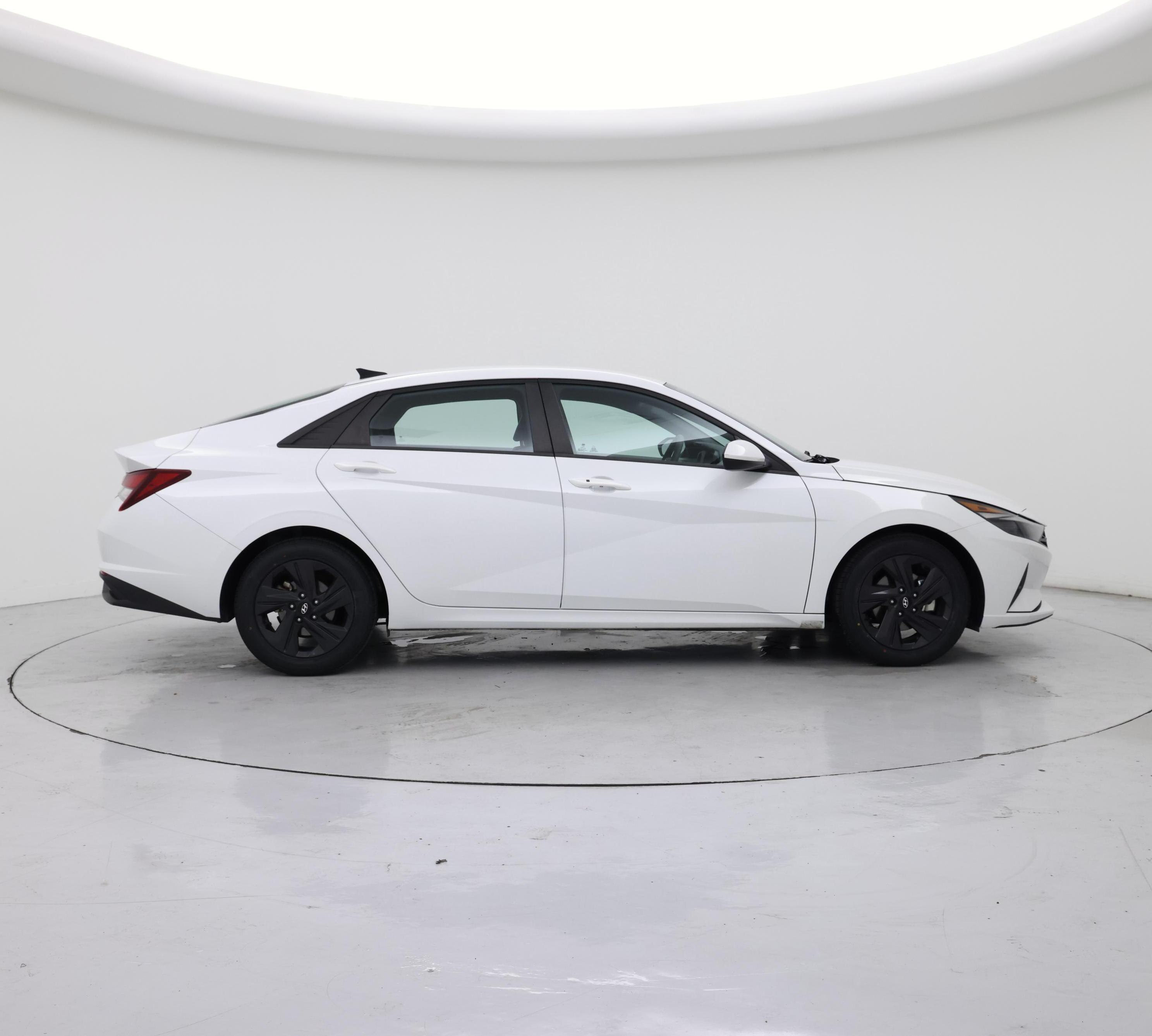 Thumbnail: 2021 Hyundai Elantra - 7