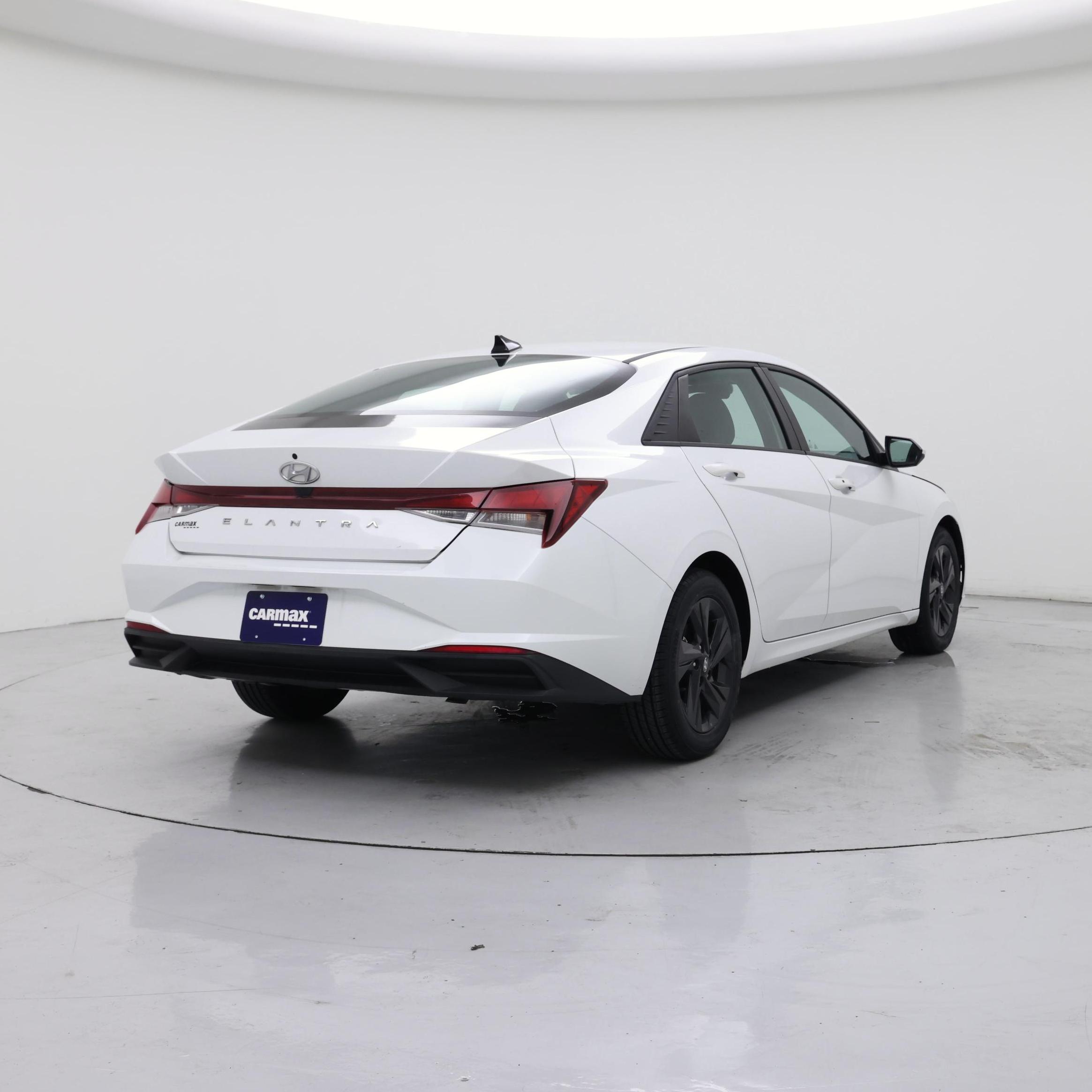 Thumbnail: 2021 Hyundai Elantra - 8