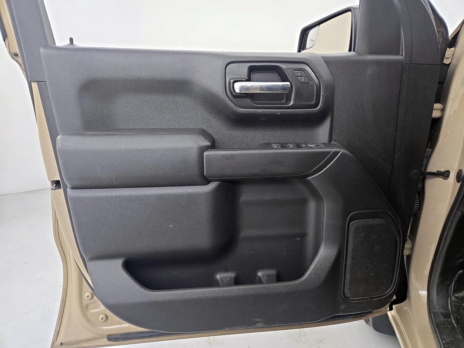 Thumbnail: 2022 Chevrolet Silverado 1500 - 12