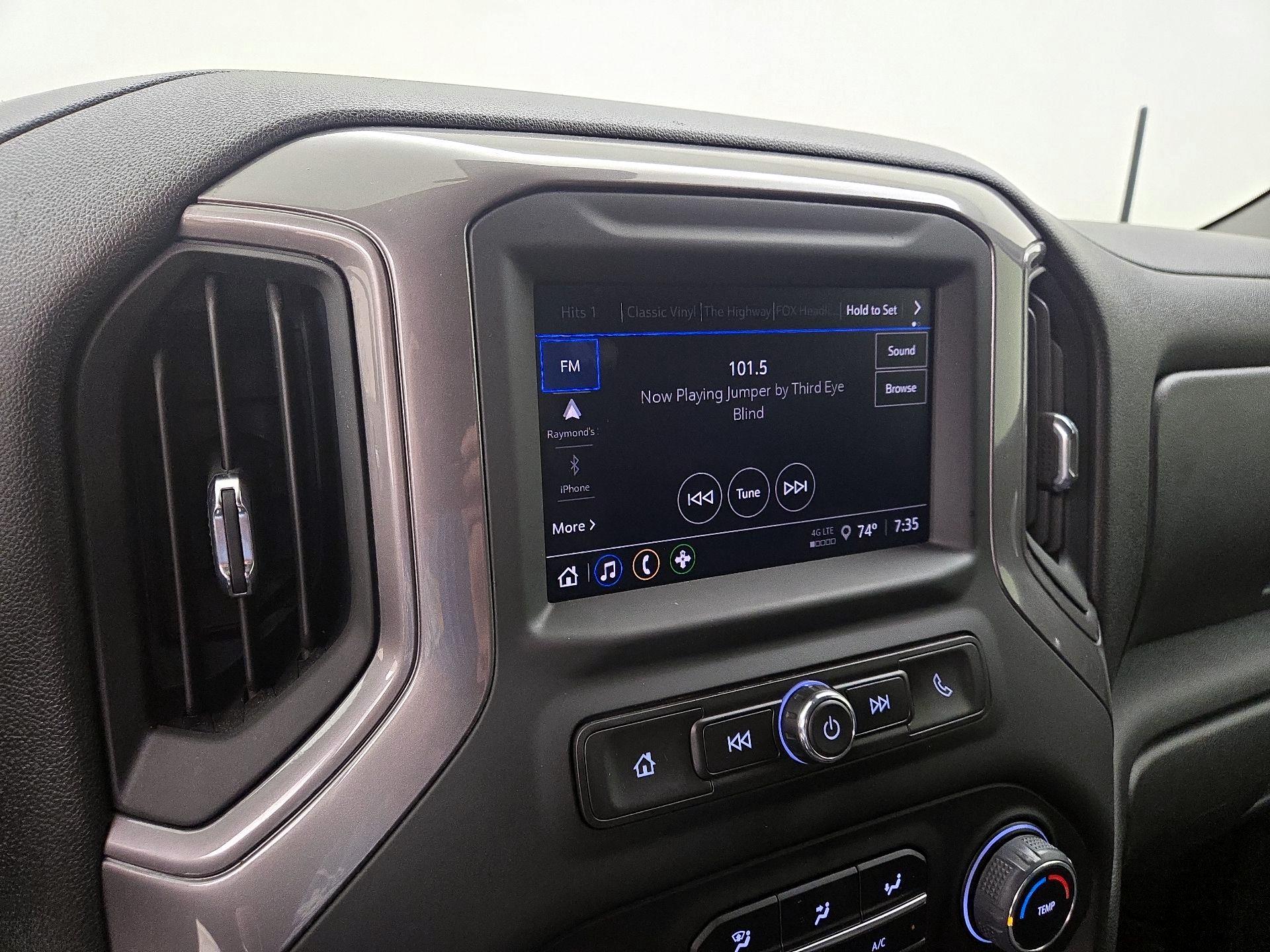 Thumbnail: 2022 Chevrolet Silverado 1500 - 15