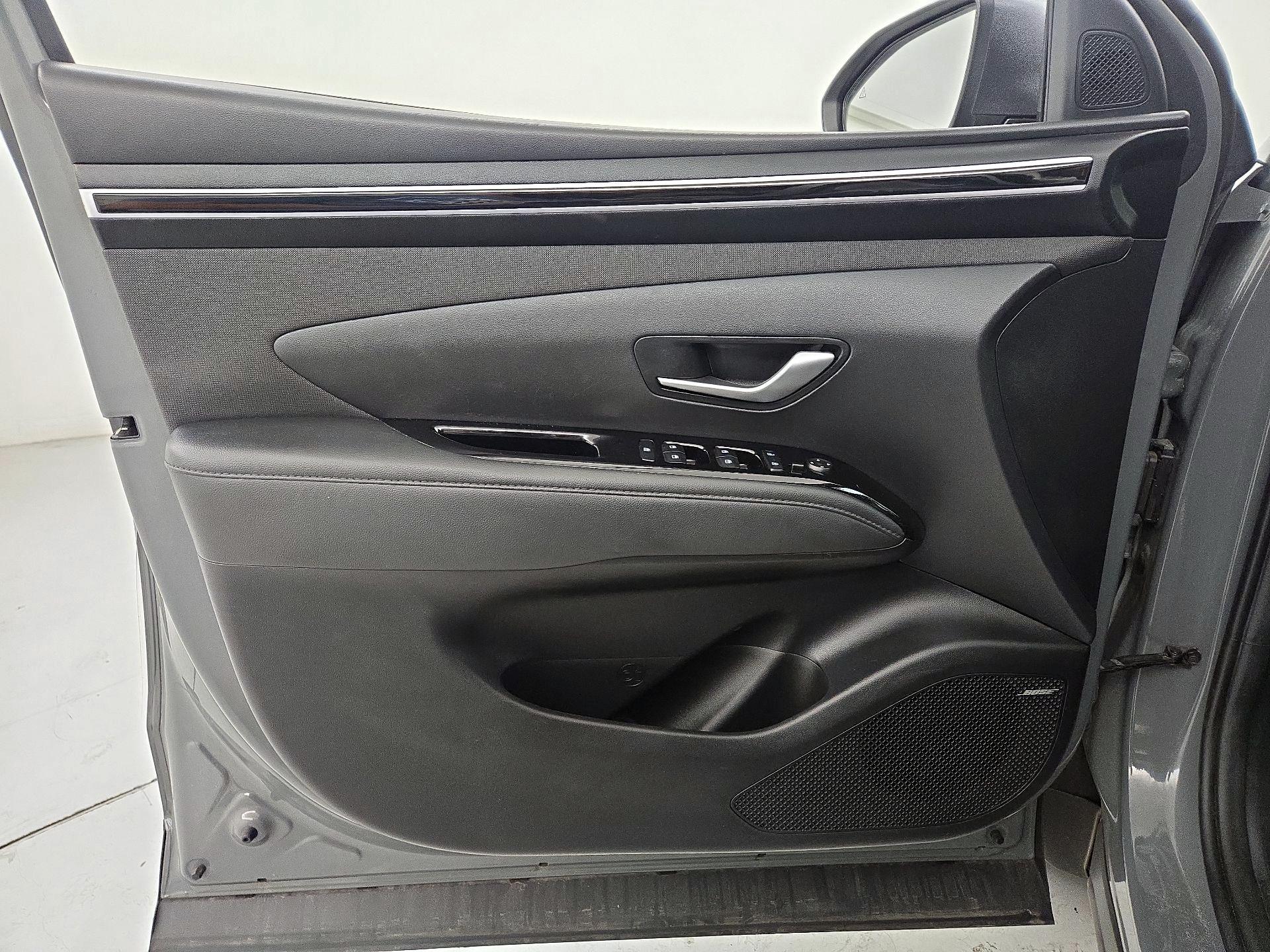 Thumbnail: 2023 Hyundai Santa Cruz - 12