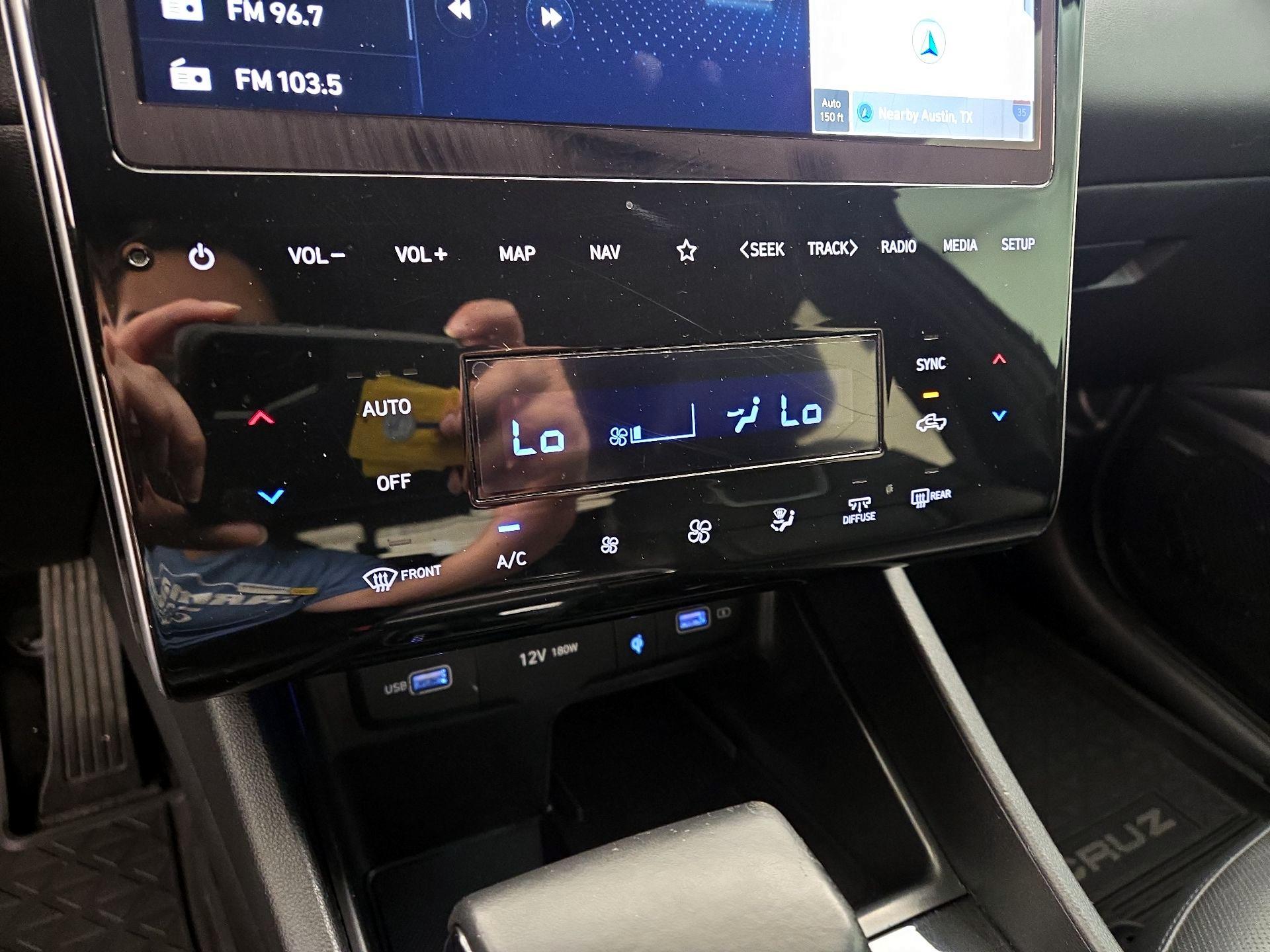 Thumbnail: 2023 Hyundai Santa Cruz - 17