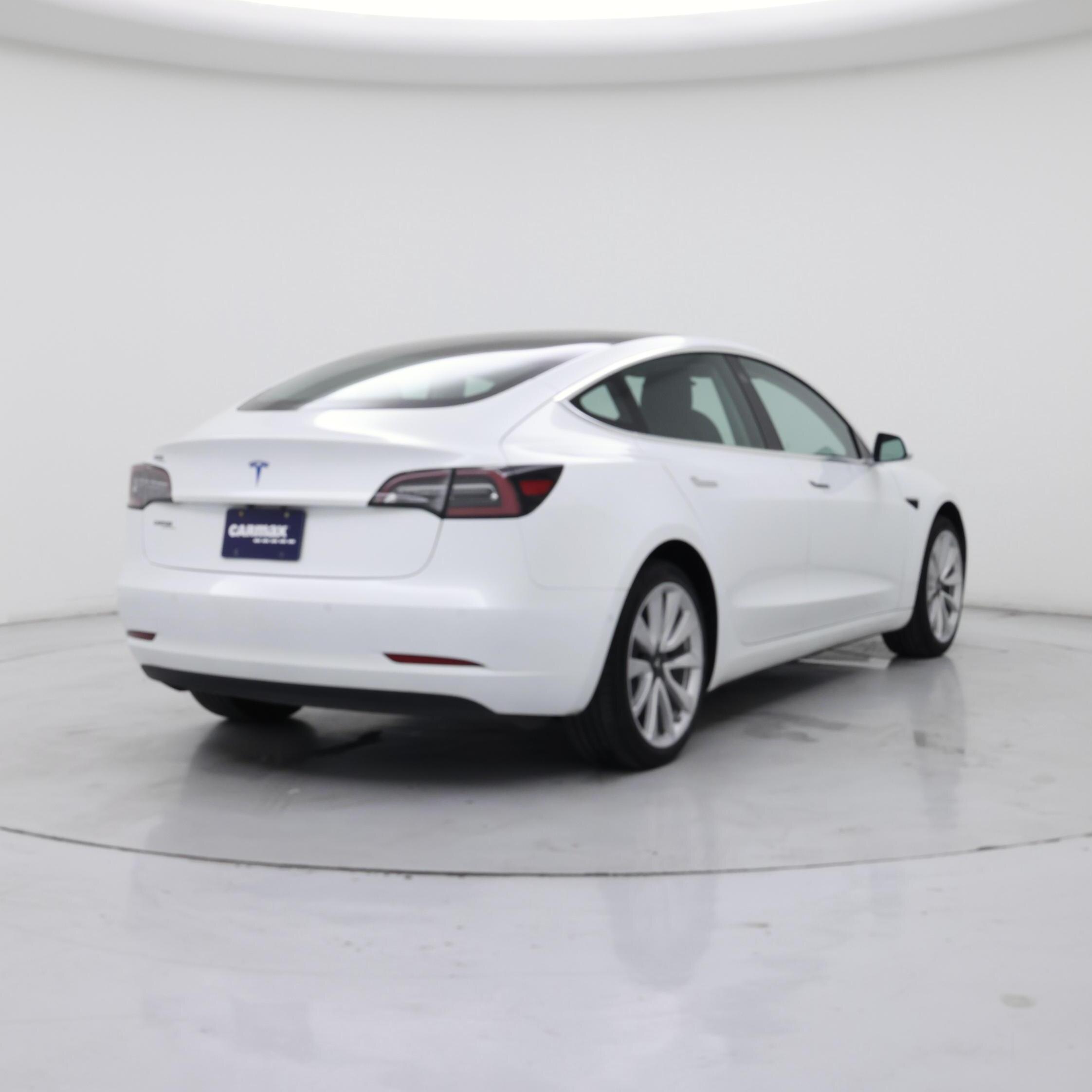 Thumbnail: 2020 Tesla Model 3 - 8