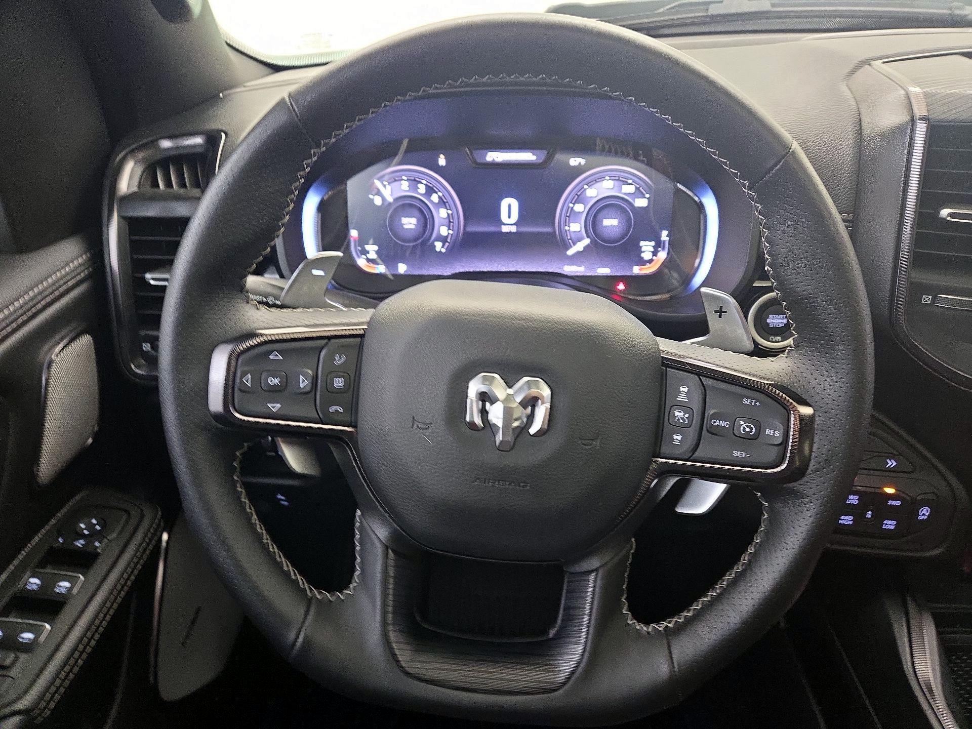 Thumbnail: 2025 RAM 1500 - 10