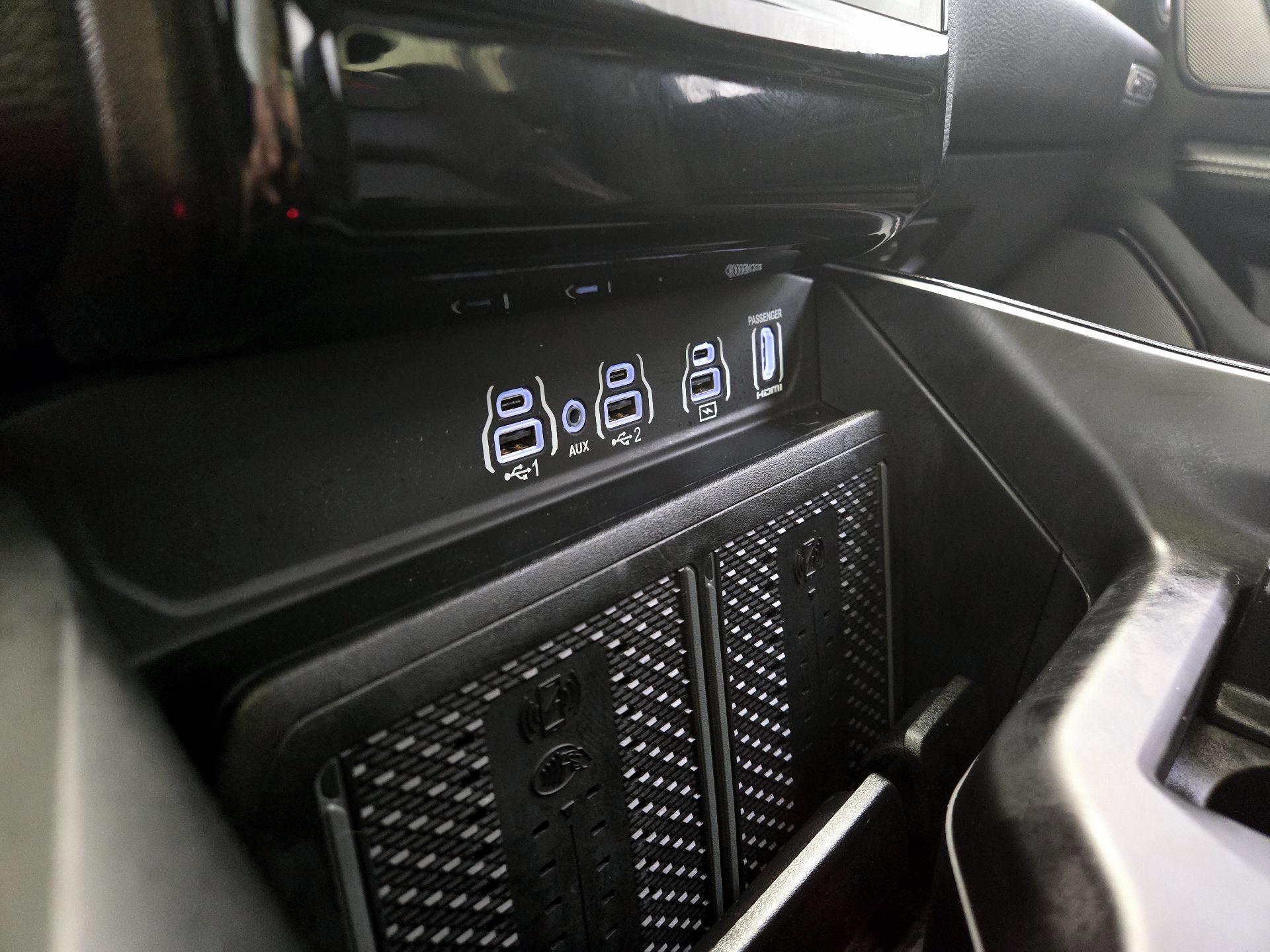 Thumbnail: 2025 RAM 1500 - 19