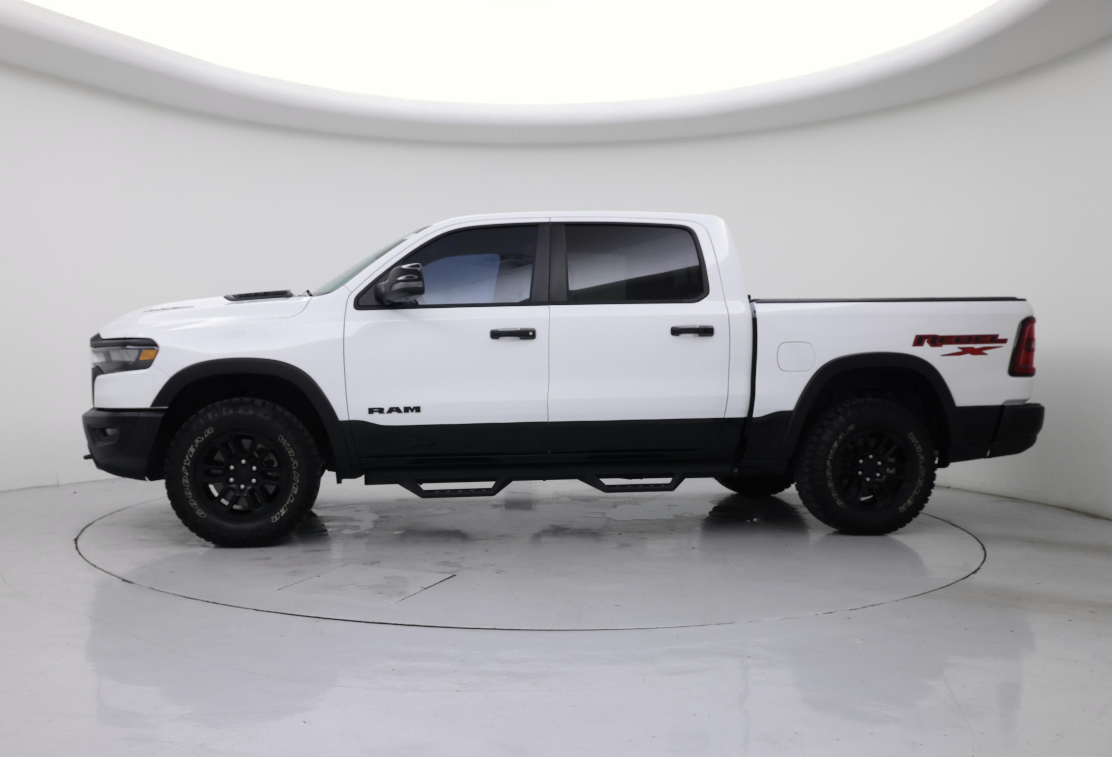 Thumbnail: 2025 RAM 1500 - 3