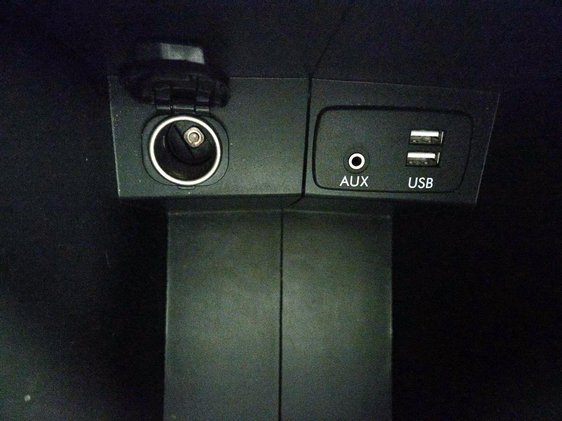 Thumbnail: 2017 Subaru Forester - 18