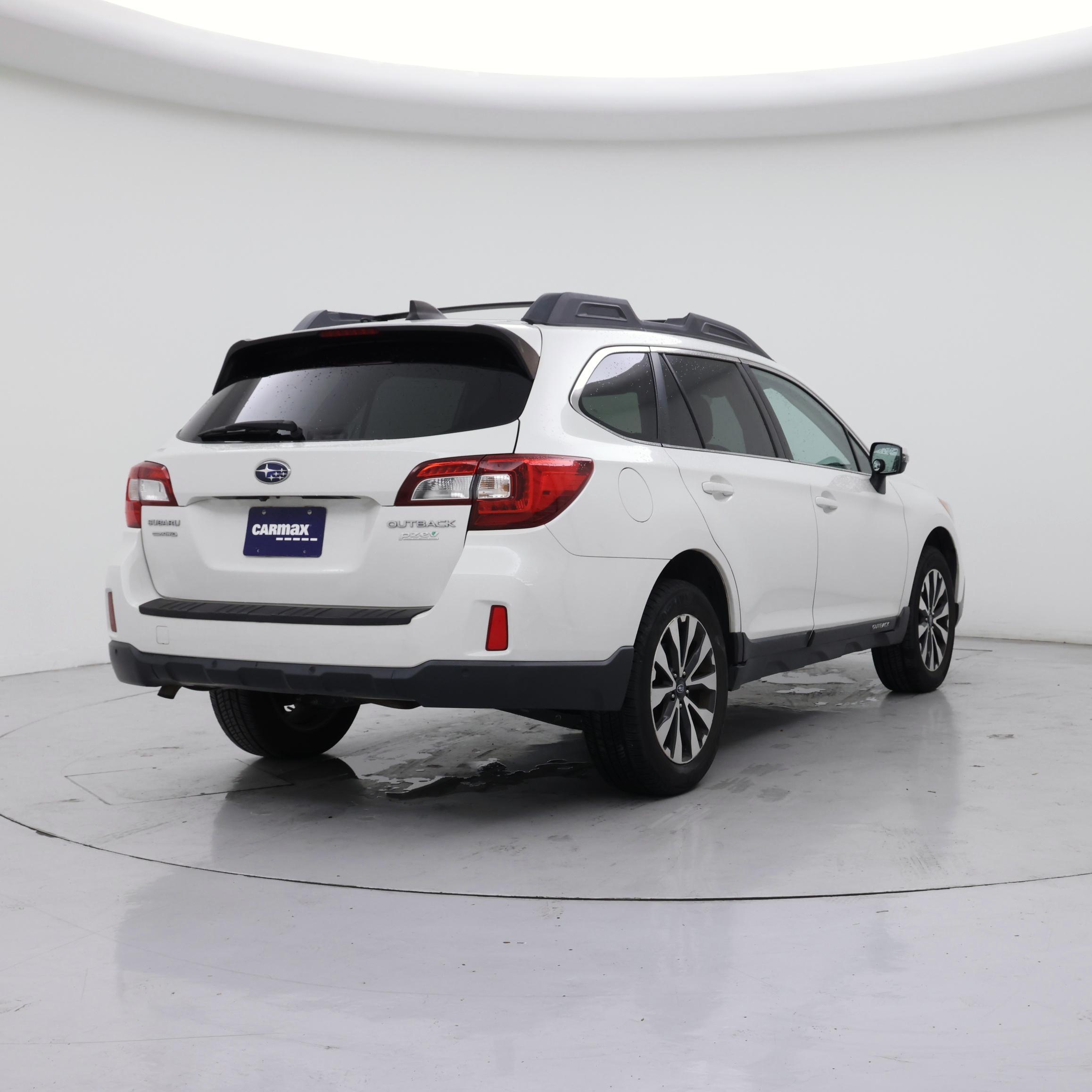 Thumbnail: 2017 Subaru Outback - 8