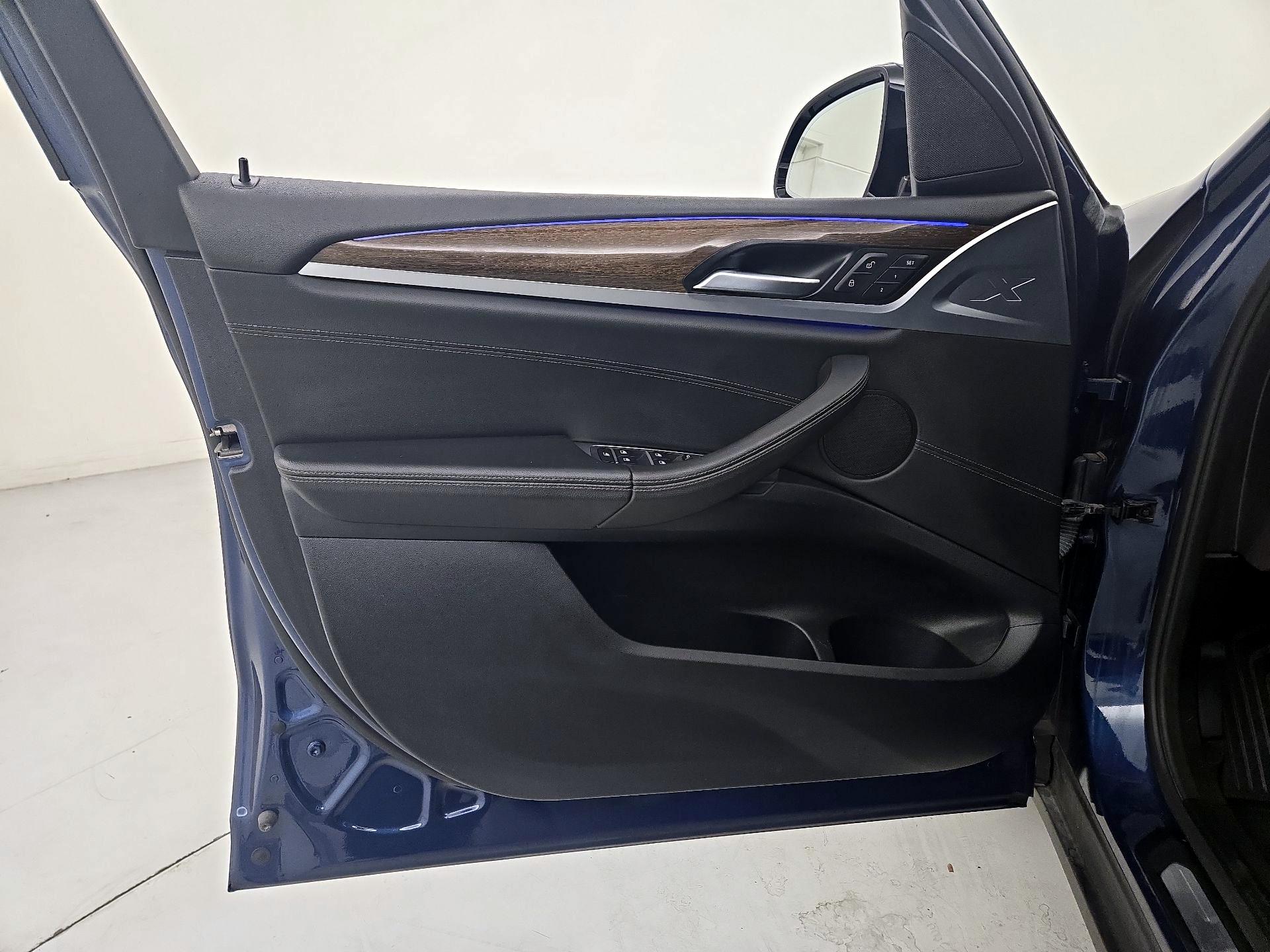 Thumbnail: 2019 BMW X3 - 12