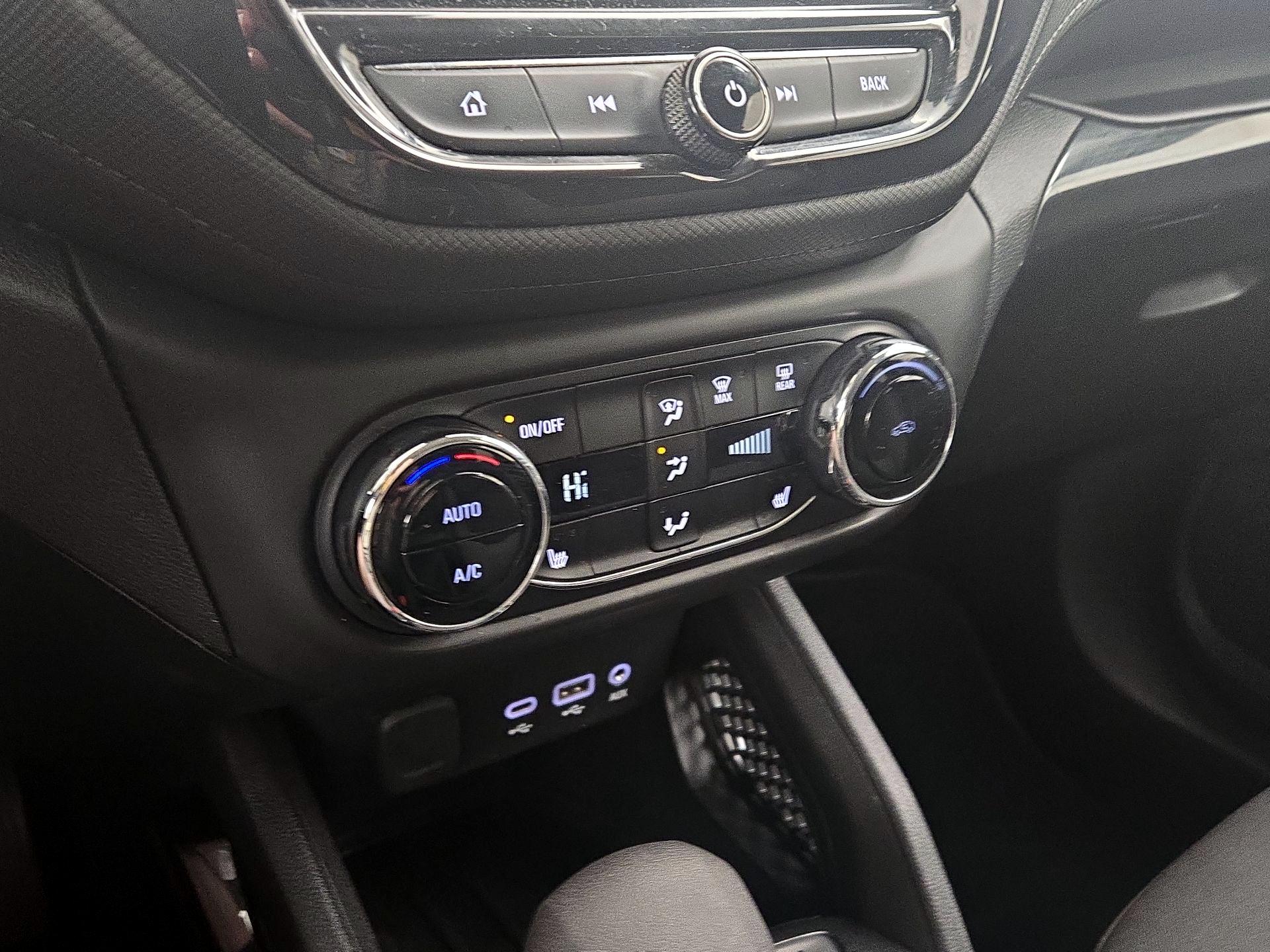 Thumbnail: 2023 Chevrolet TrailBlazer - 16