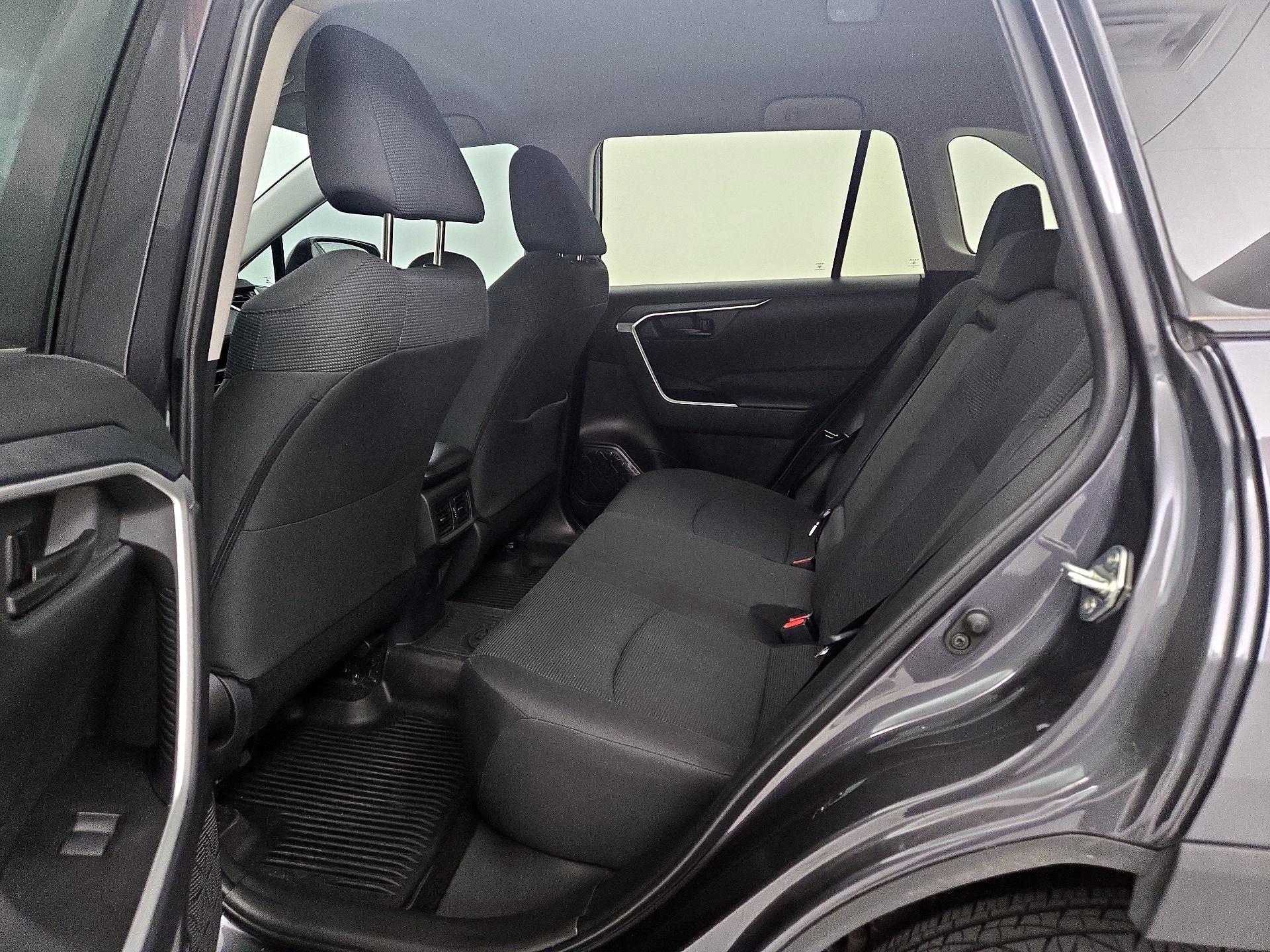 Thumbnail: 2024 Toyota RAV4 - 20