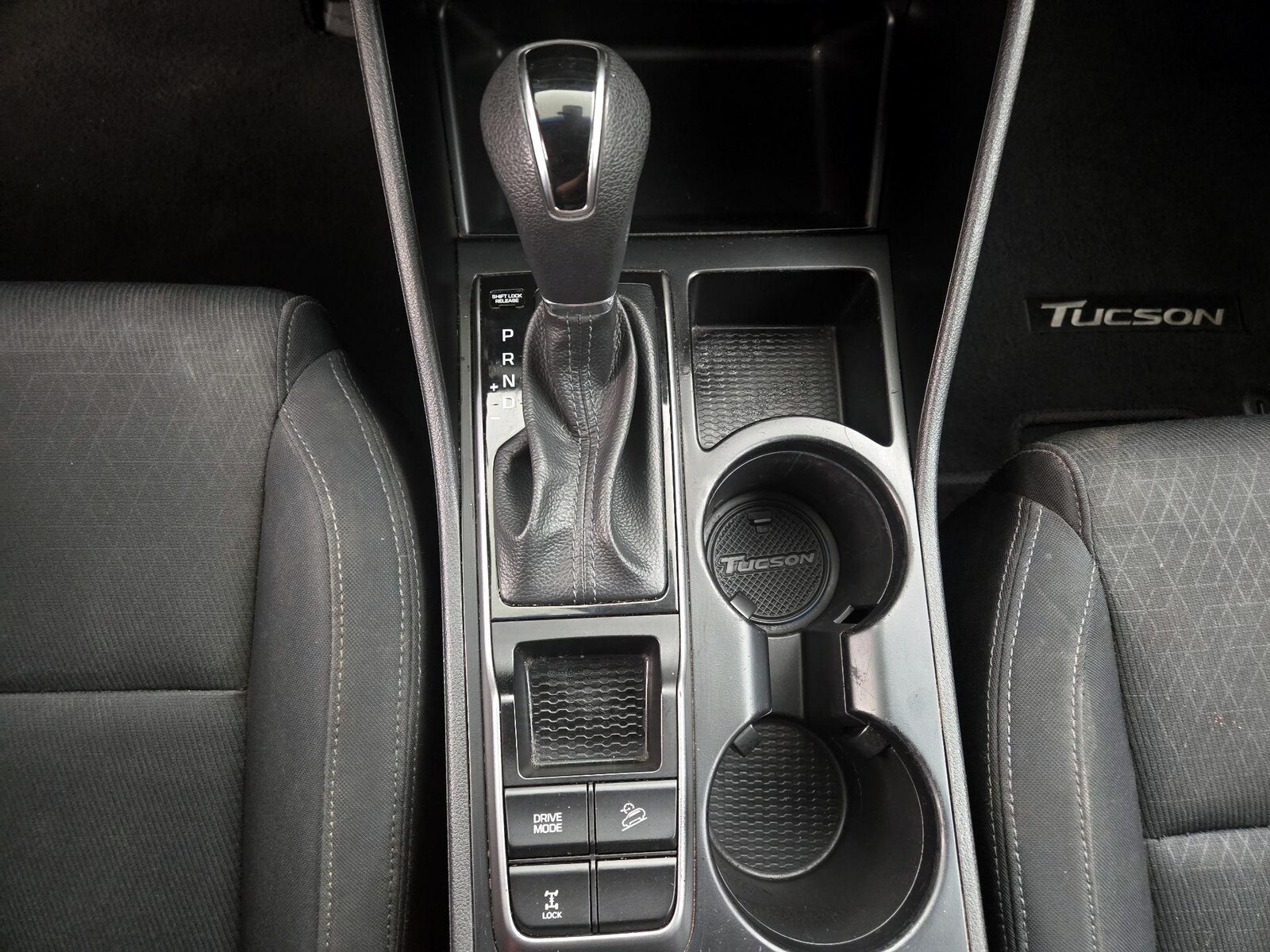 2016 Hyundai Tucson SE - Photo 18