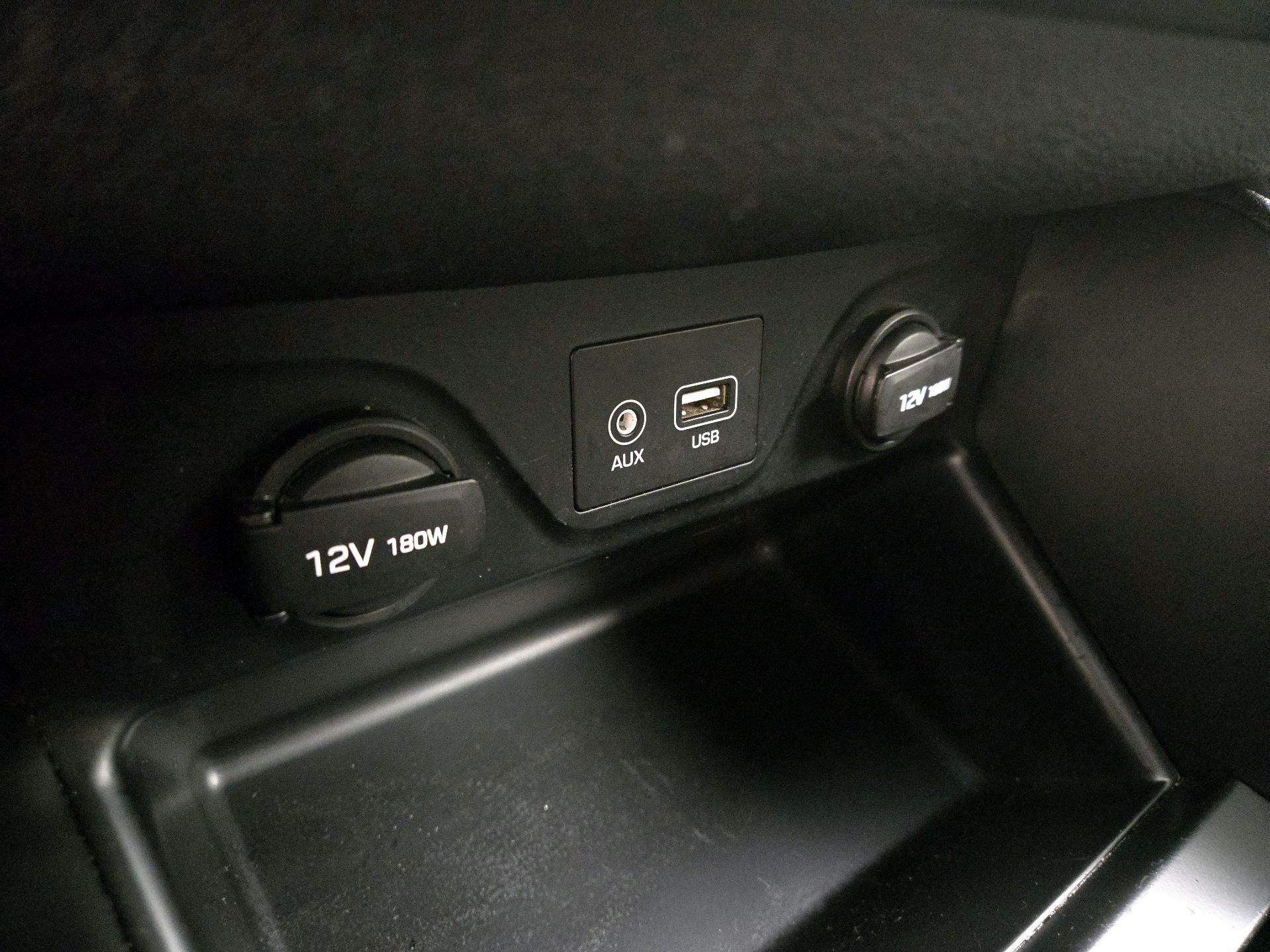 Thumbnail: 2016 Hyundai Tucson - 18