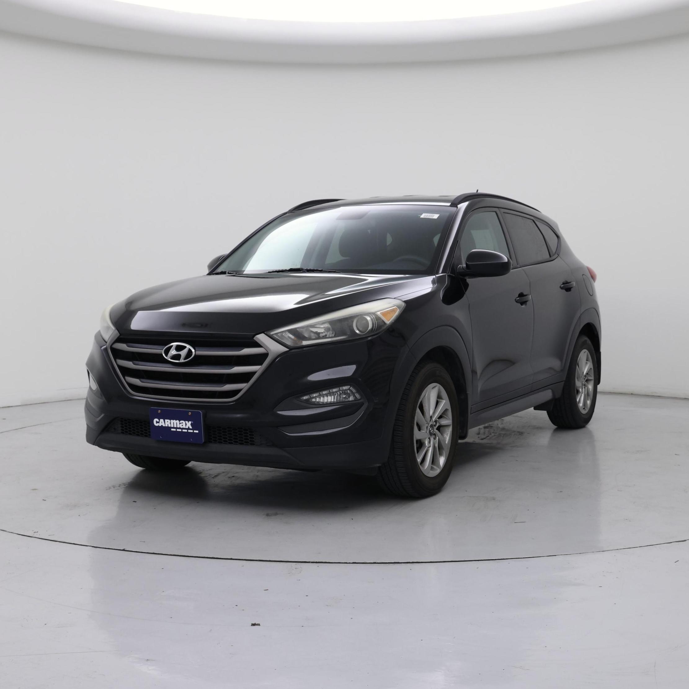 Thumbnail: 2016 Hyundai Tucson - 4