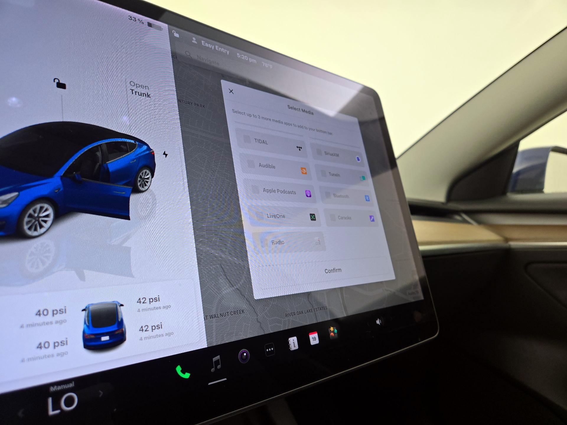 Thumbnail: 2022 Tesla Model 3 - 15