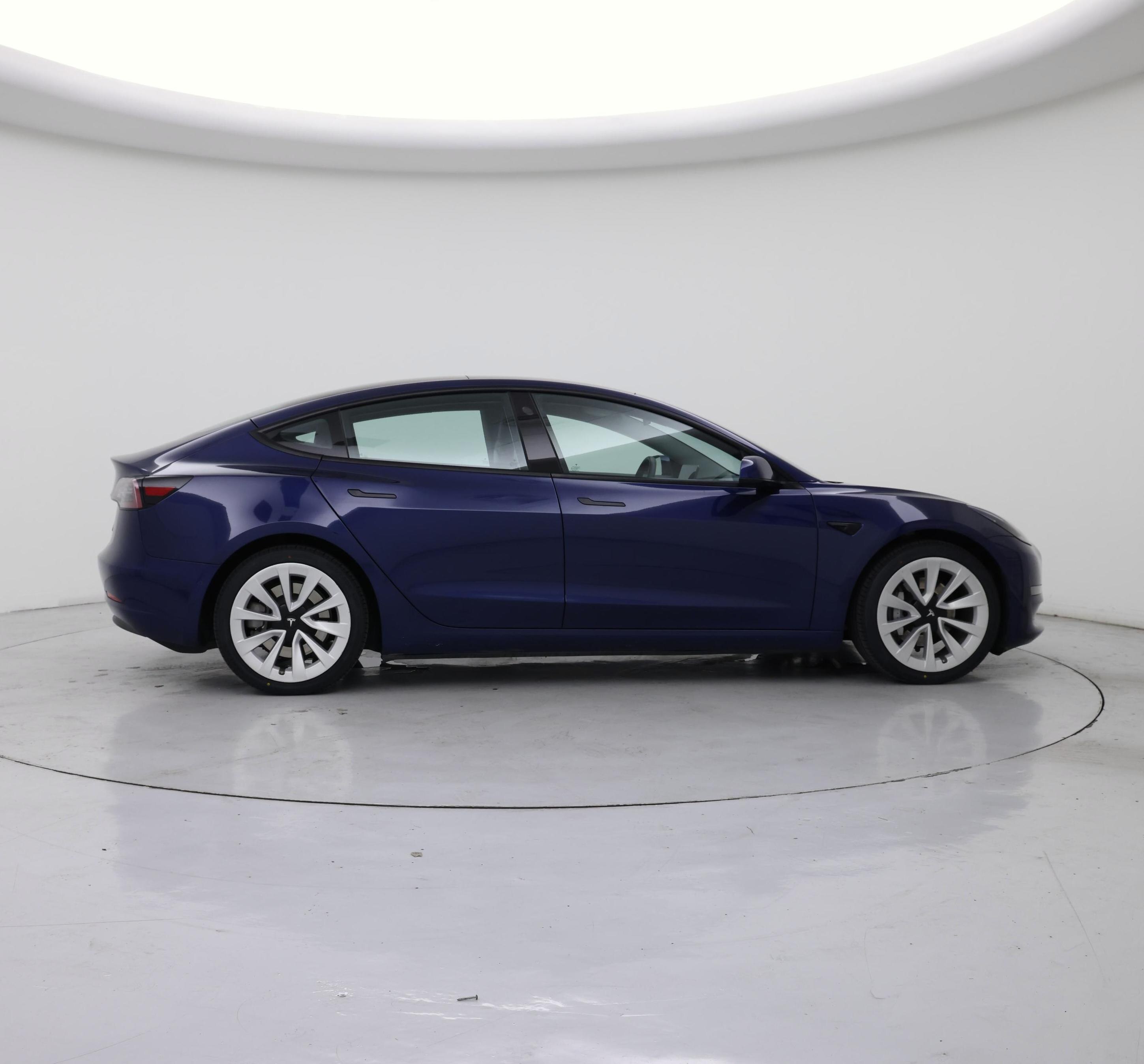 Thumbnail: 2022 Tesla Model 3 - 7