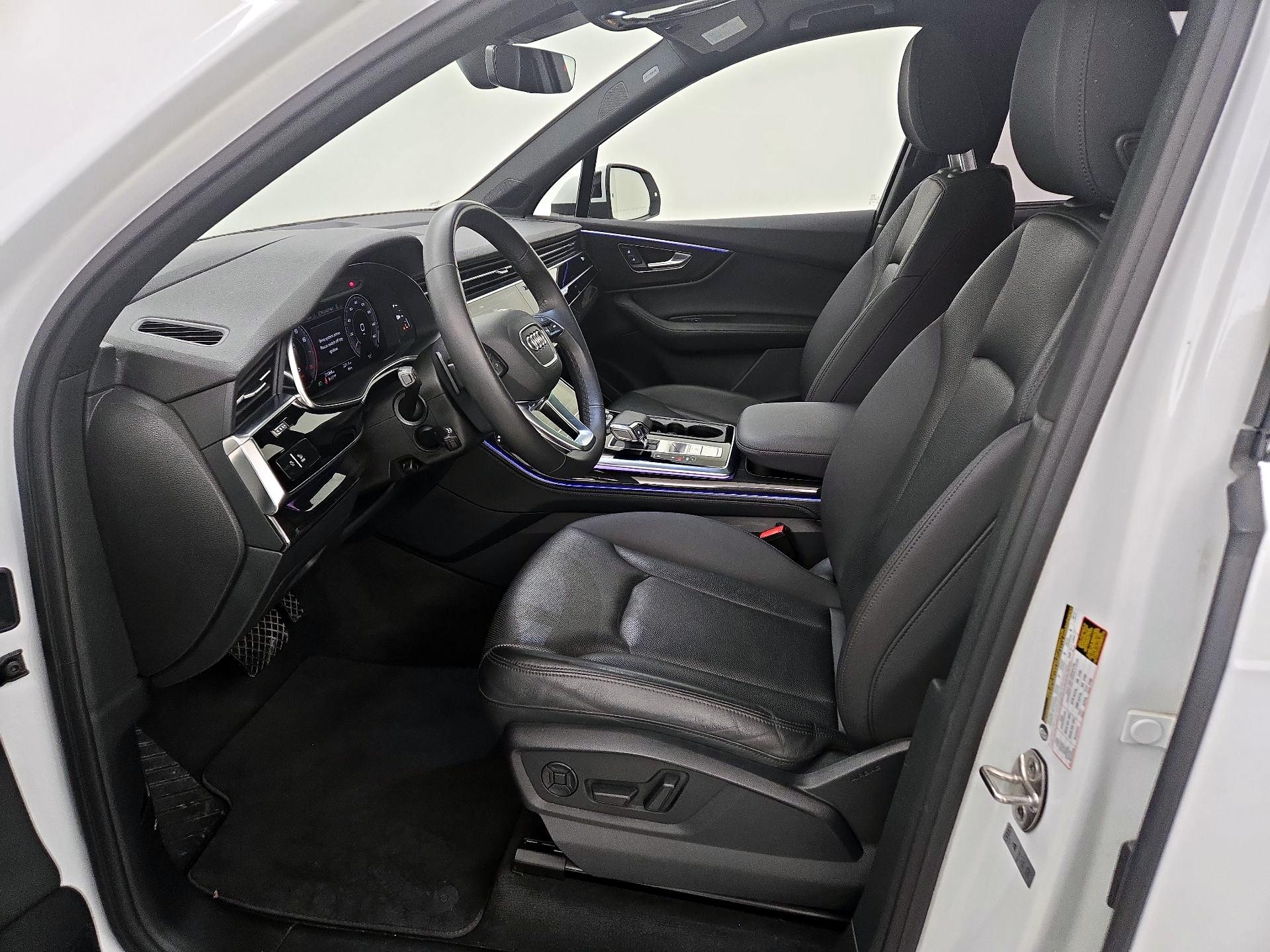 Thumbnail: 2021 Audi Q7 - 11