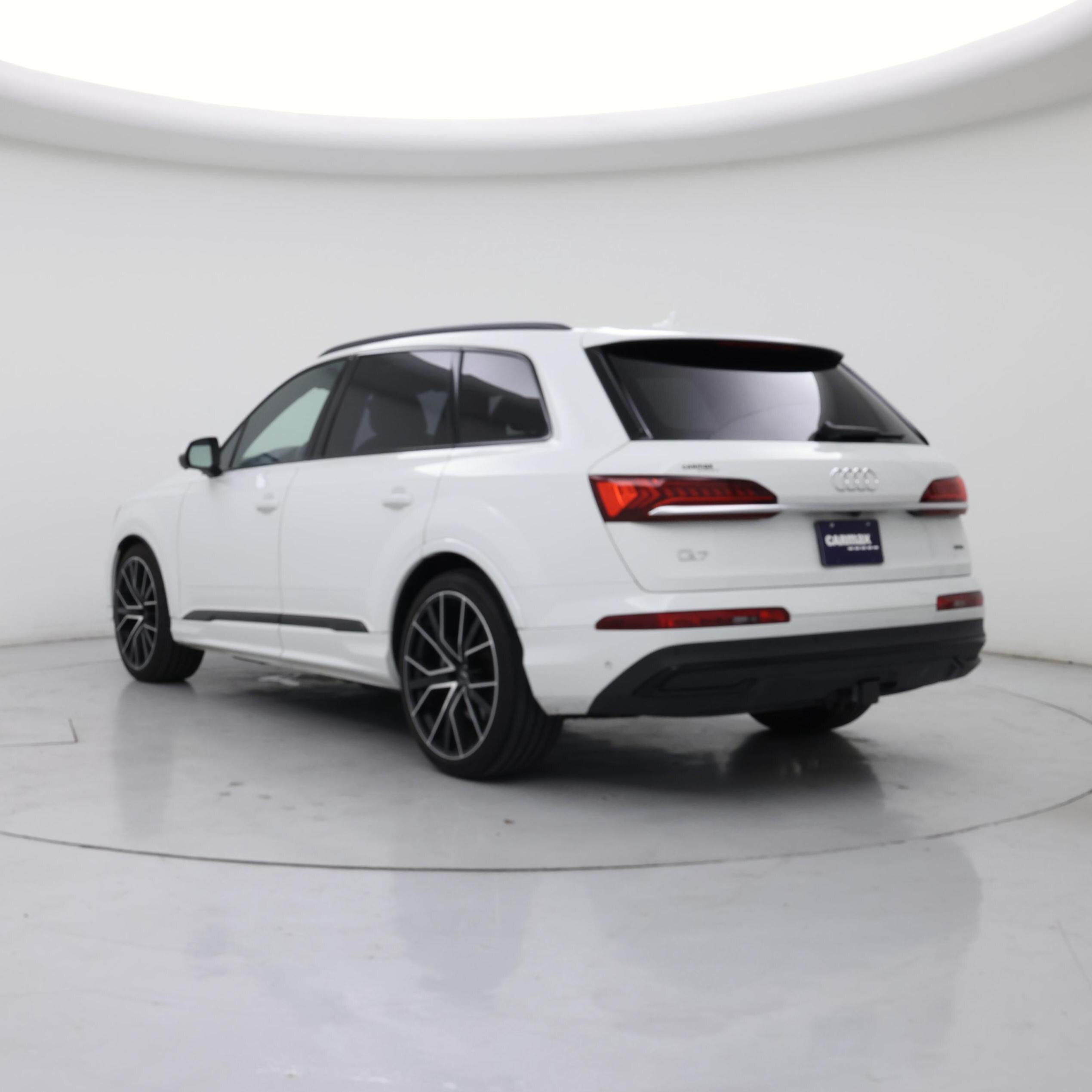 Thumbnail: 2021 Audi Q7 - 2