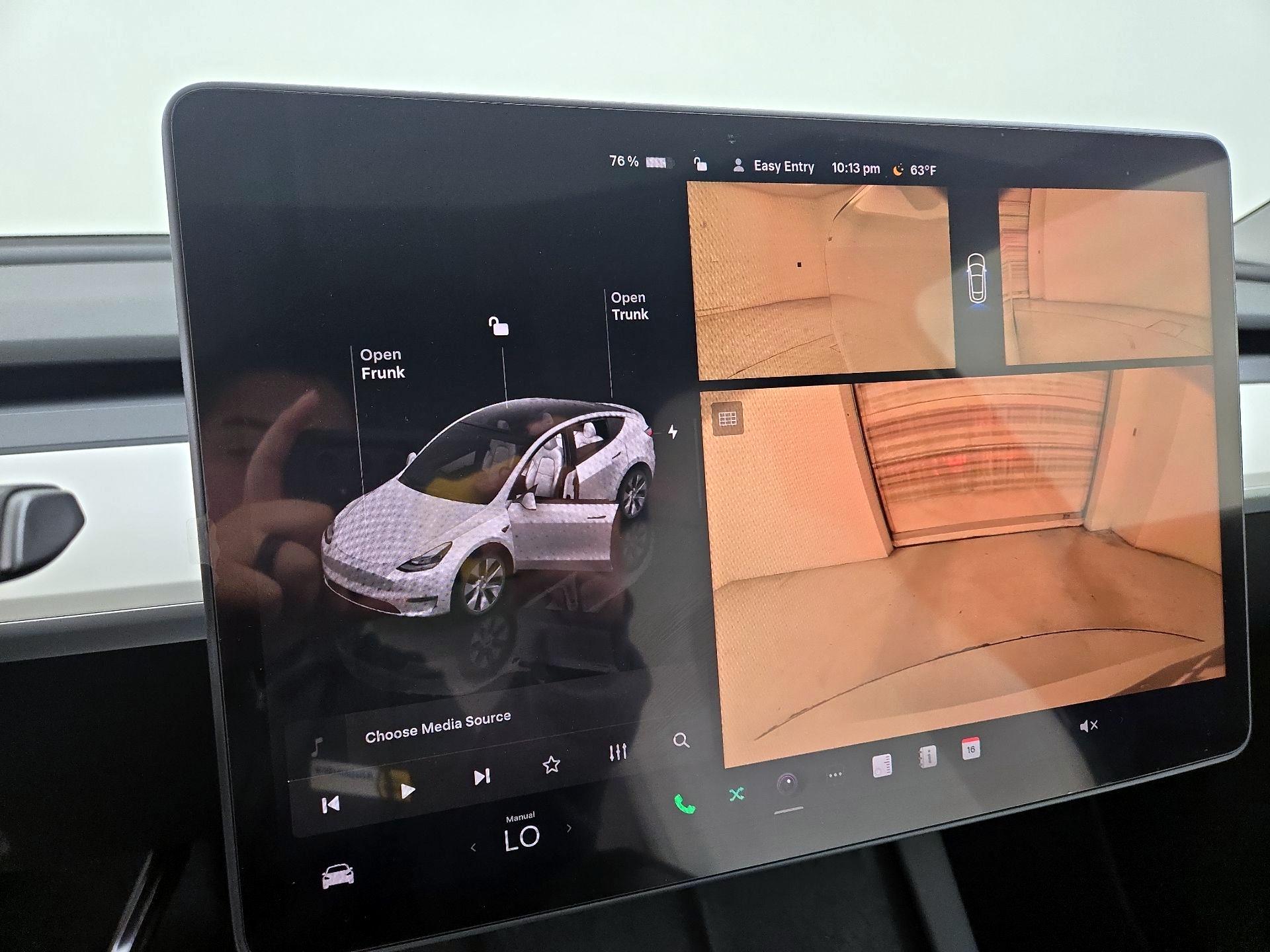 Thumbnail: 2024 Tesla Model Y - 14