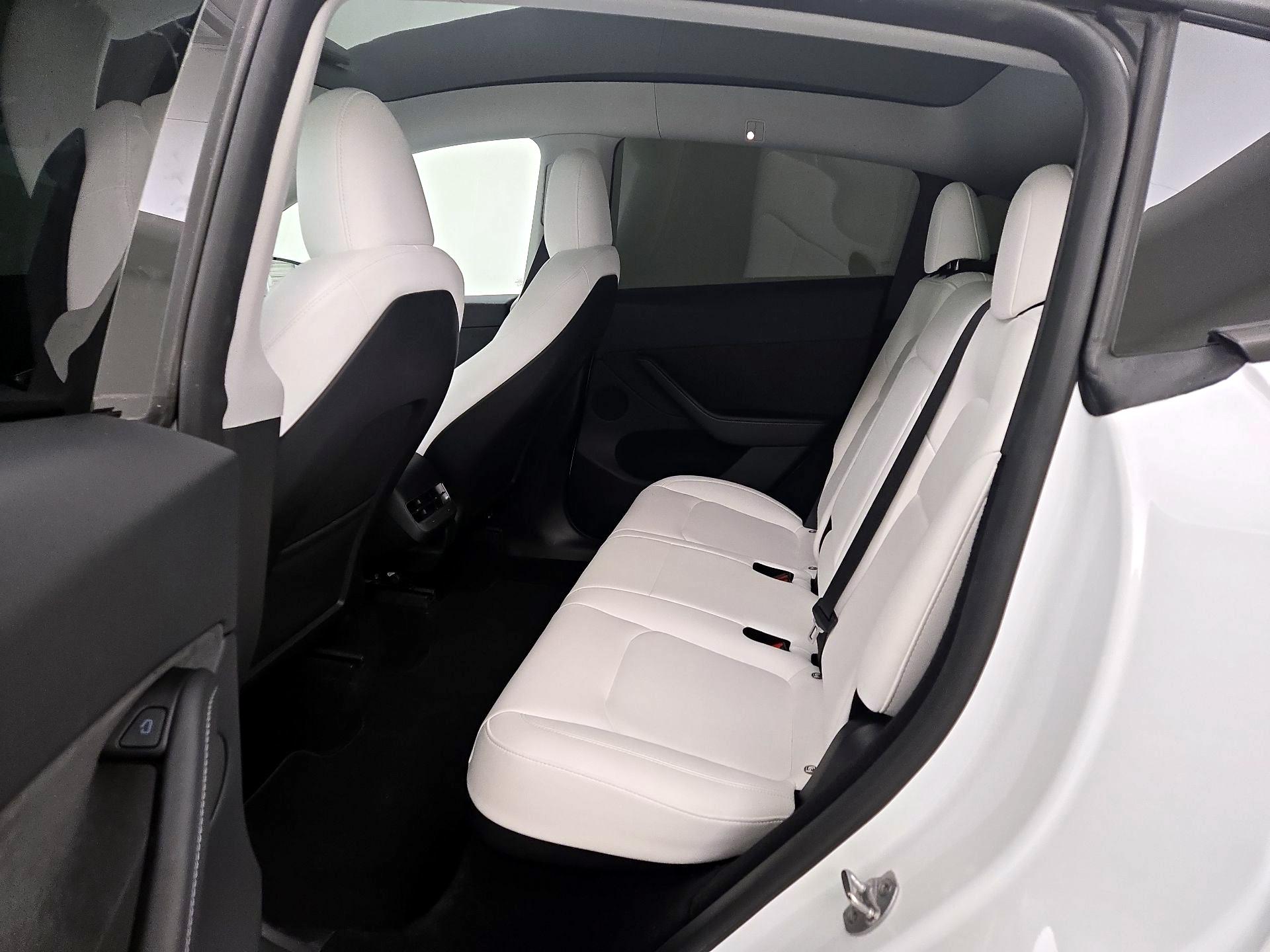 Thumbnail: 2024 Tesla Model Y - 19