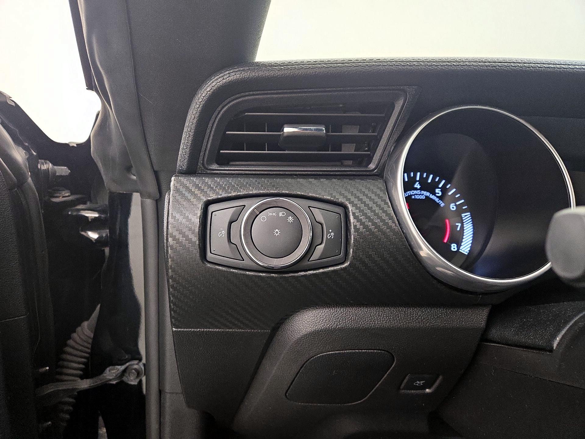 Thumbnail: 2019 Ford Mustang - 13