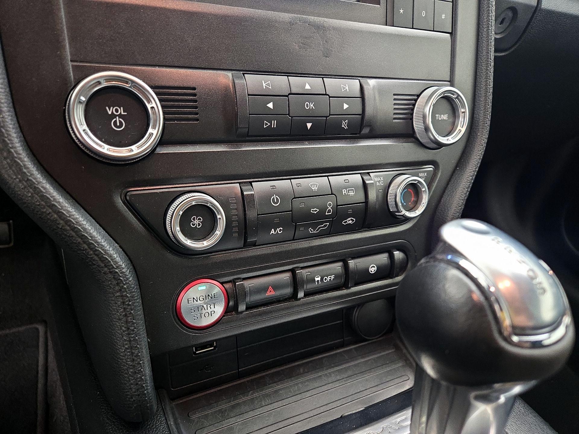 Thumbnail: 2019 Ford Mustang - 16