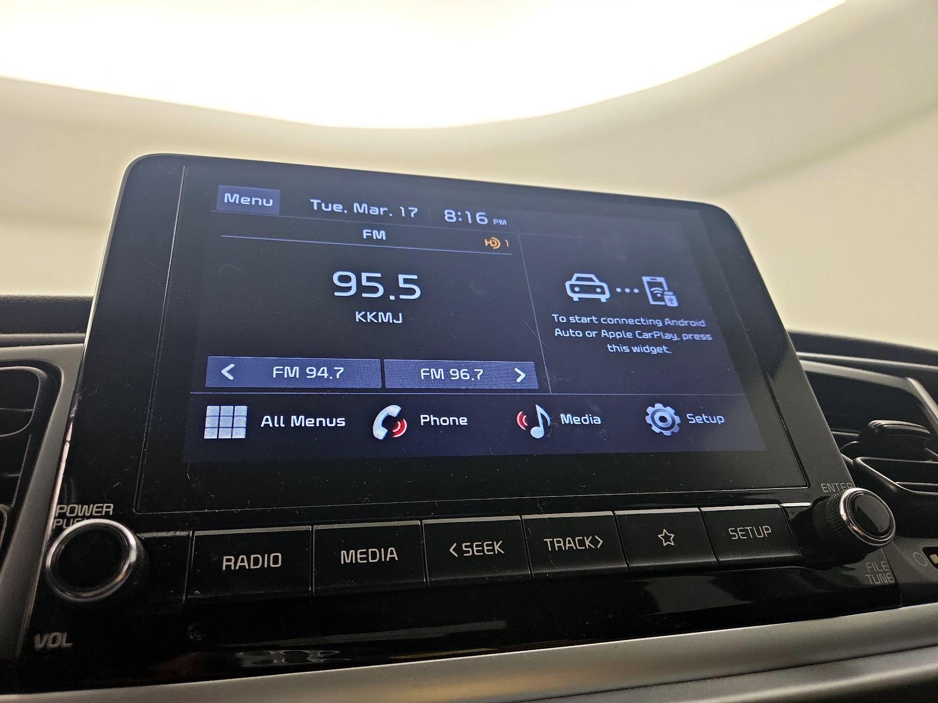 Thumbnail: 2023 Kia Rio - 15