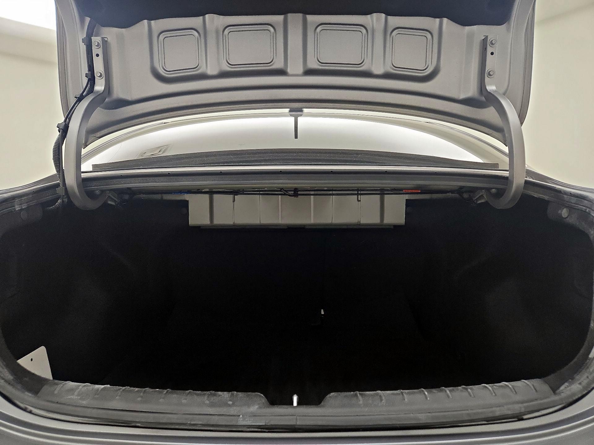 Thumbnail: 2023 Kia Rio - 20