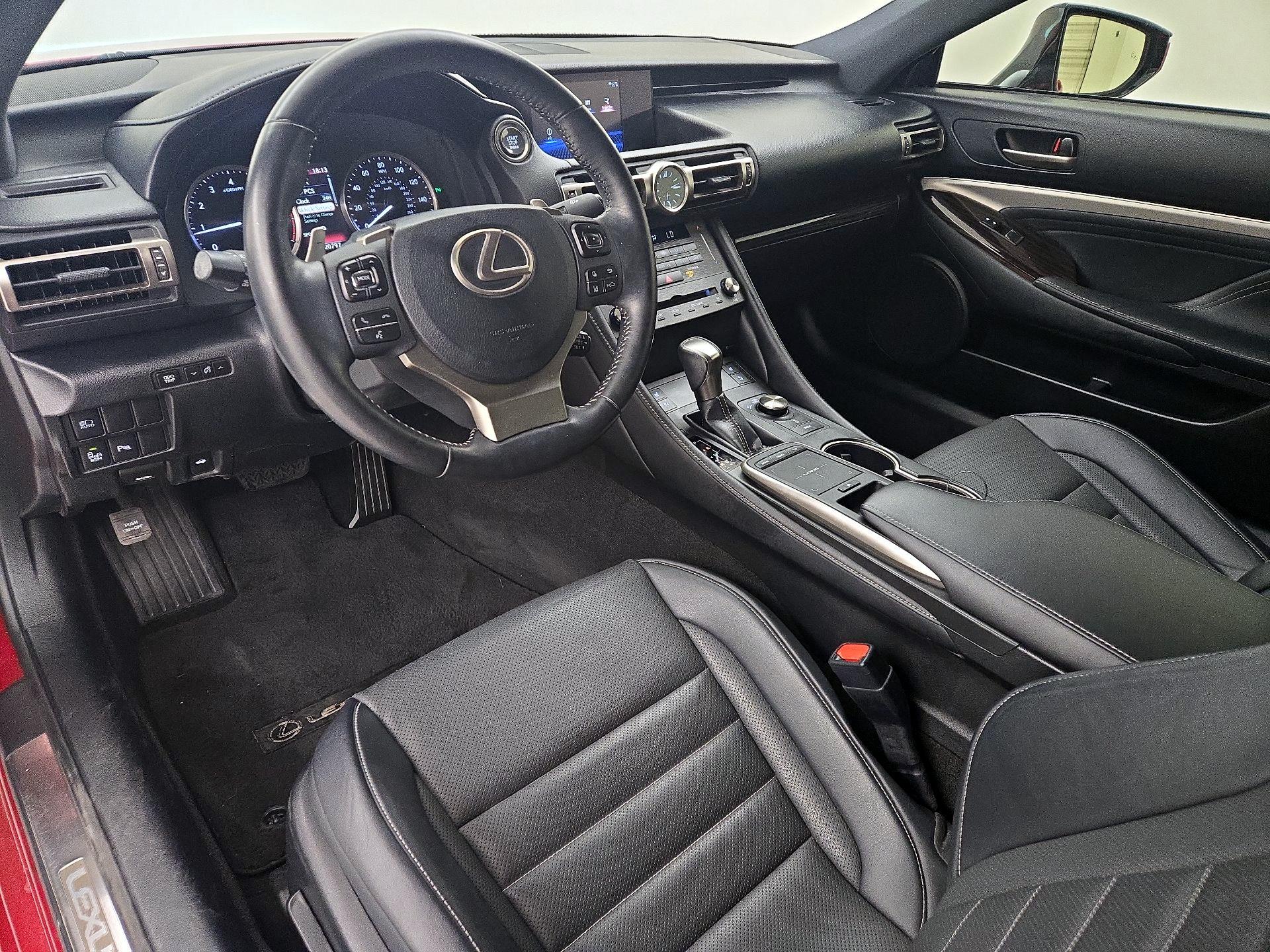 Thumbnail: 2019 Lexus RC - 9