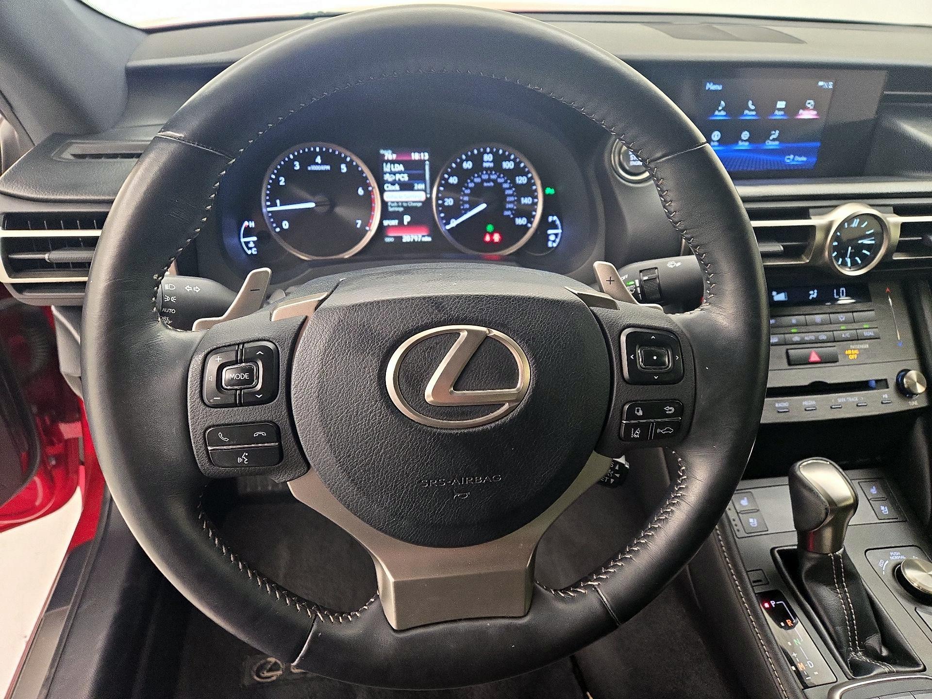 Thumbnail: 2019 Lexus RC - 10