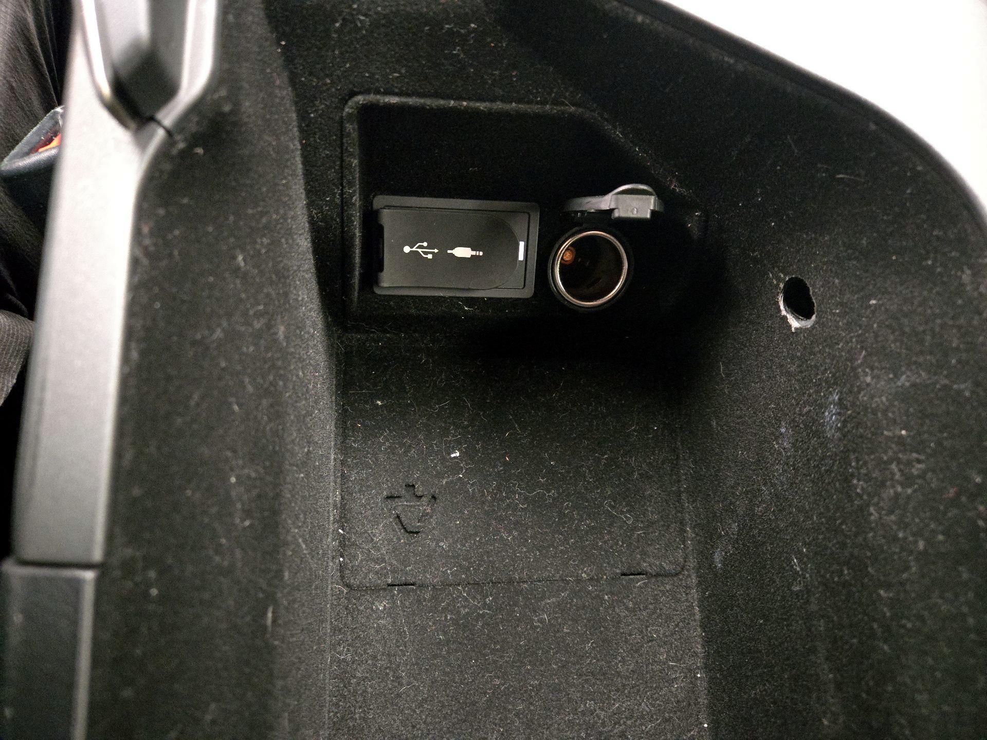 Thumbnail: 2019 Lexus RC - 18