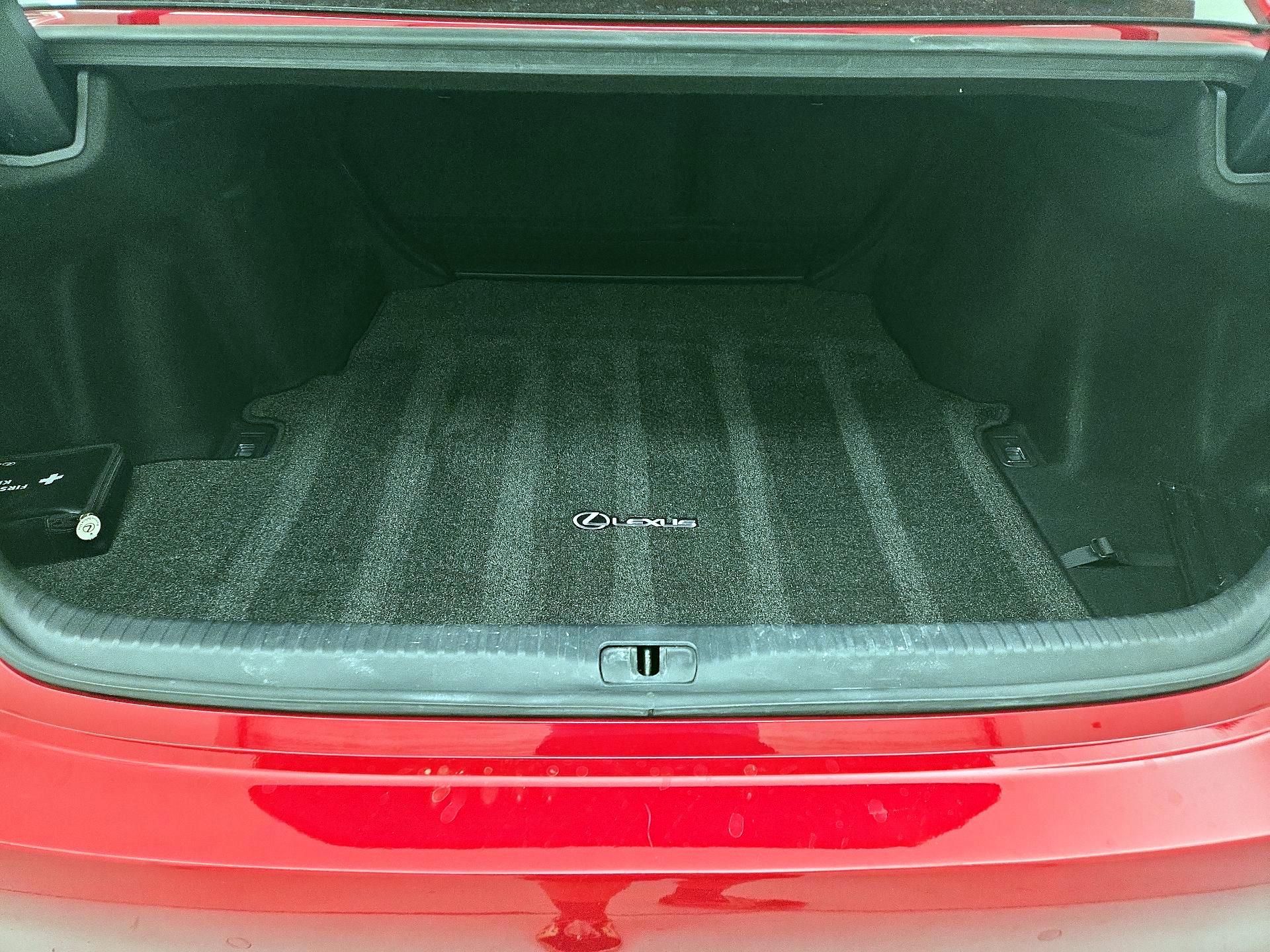 Thumbnail: 2019 Lexus RC - 20