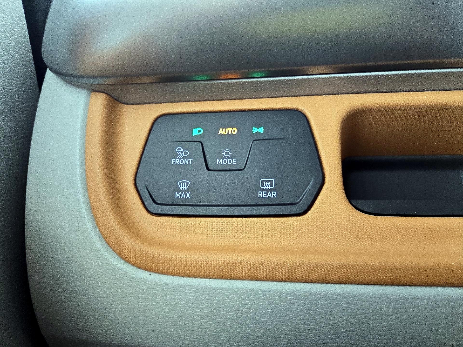 Thumbnail: 2025 Volkswagen ID.Buzz - 13