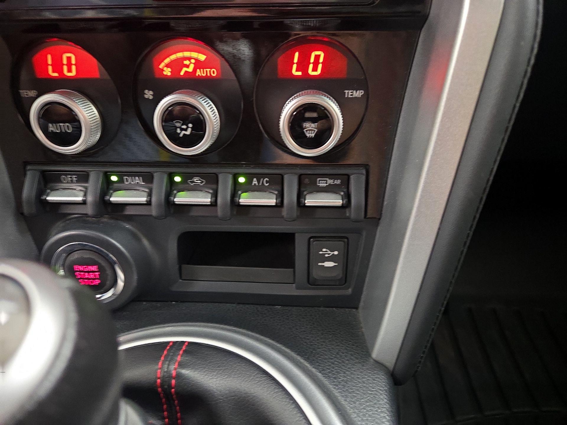 Thumbnail: 2017 Subaru BRZ - 18