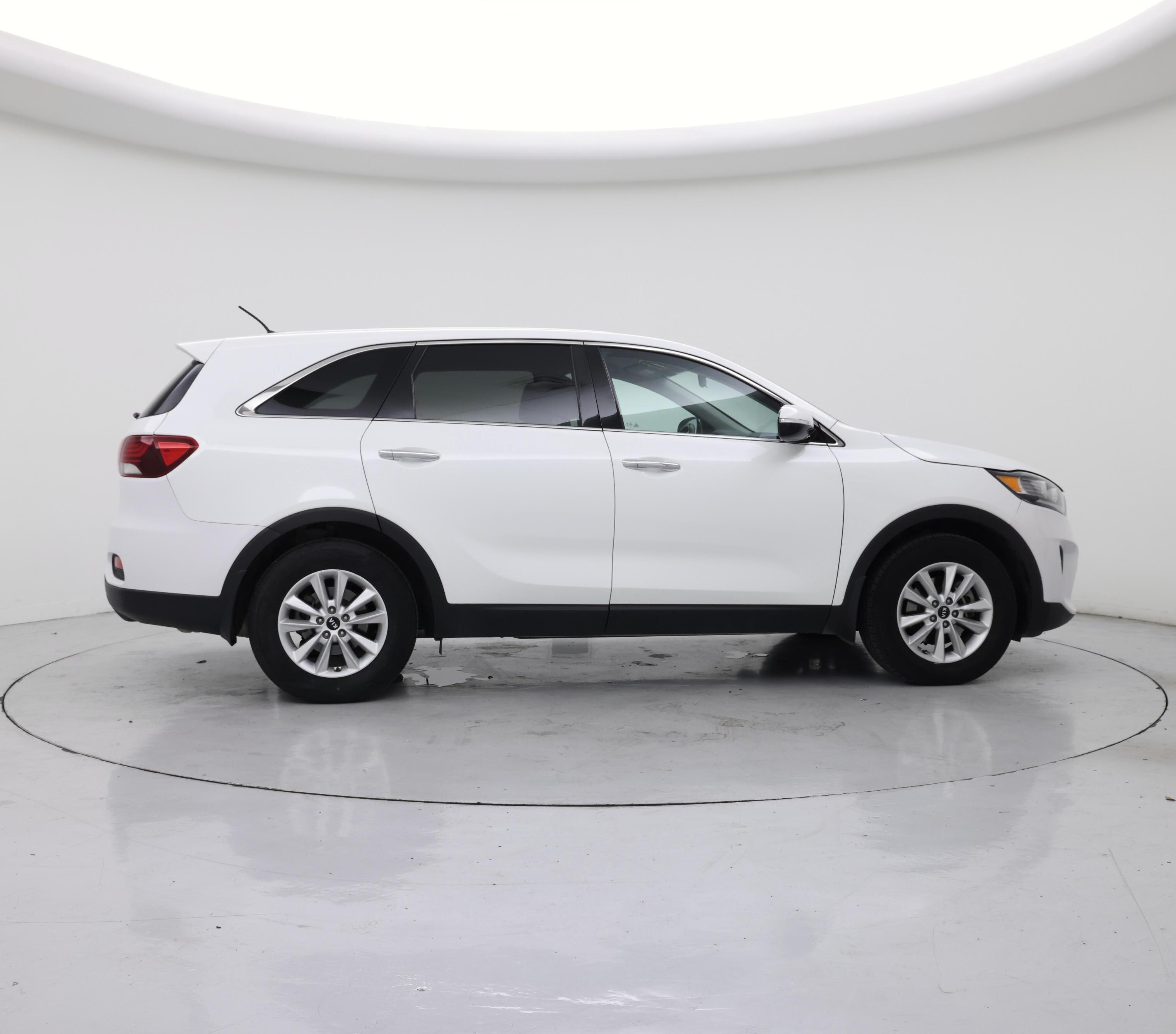 Thumbnail: 2020 Kia Sorento - 7