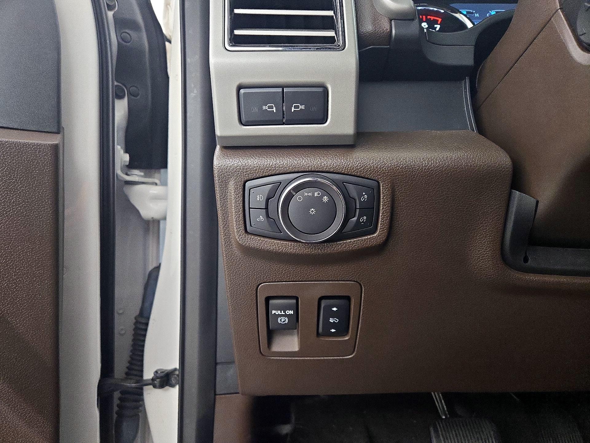 Thumbnail: 2018 Ford F-150 - 13