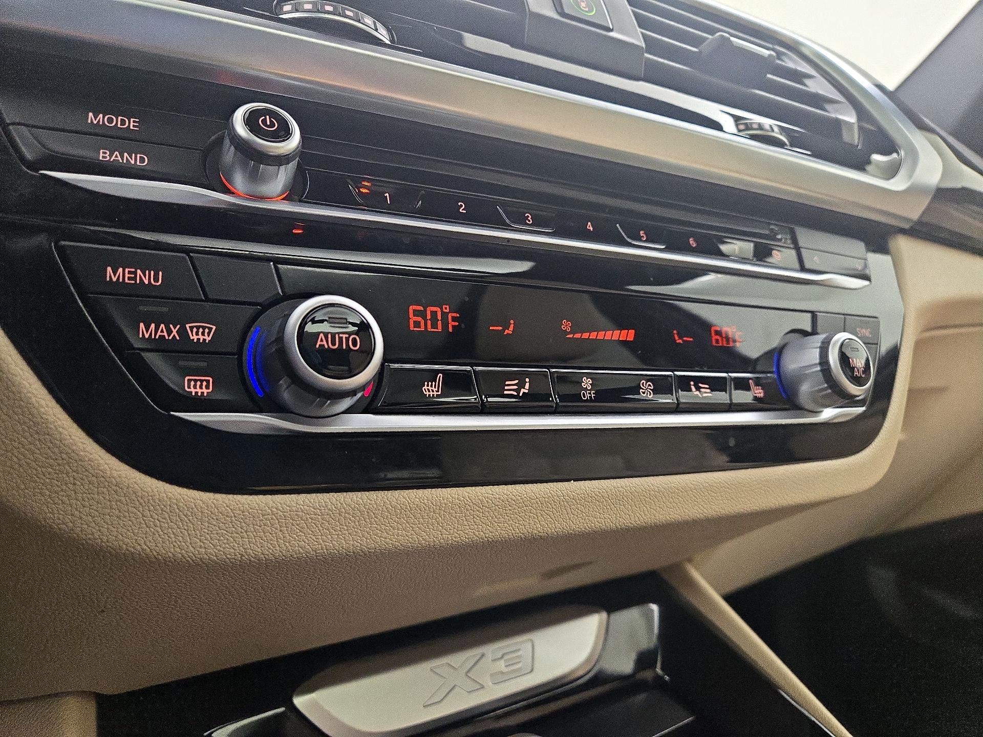 Thumbnail: 2019 BMW X3 - 16