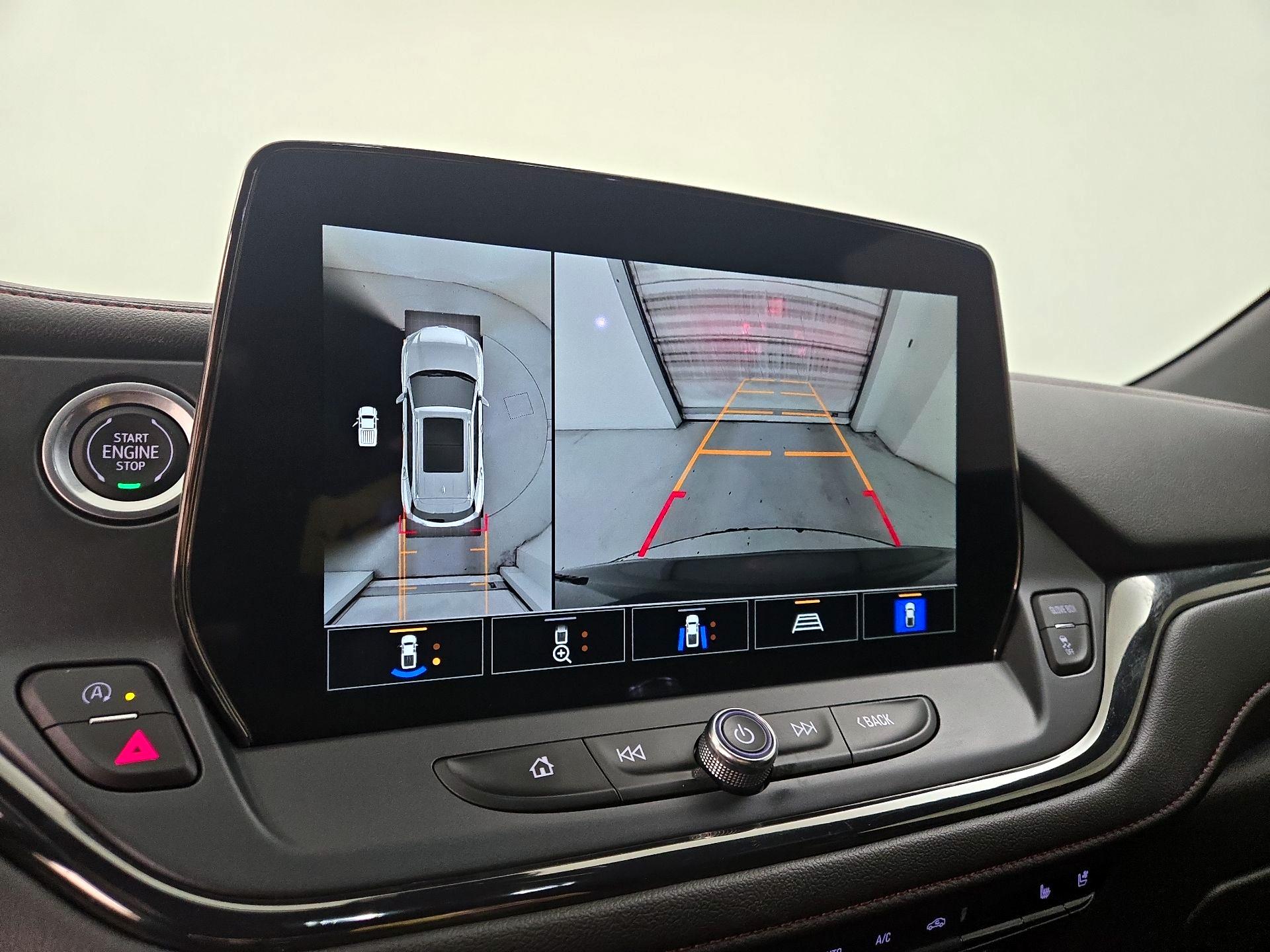 Thumbnail: 2023 Chevrolet Blazer - 15