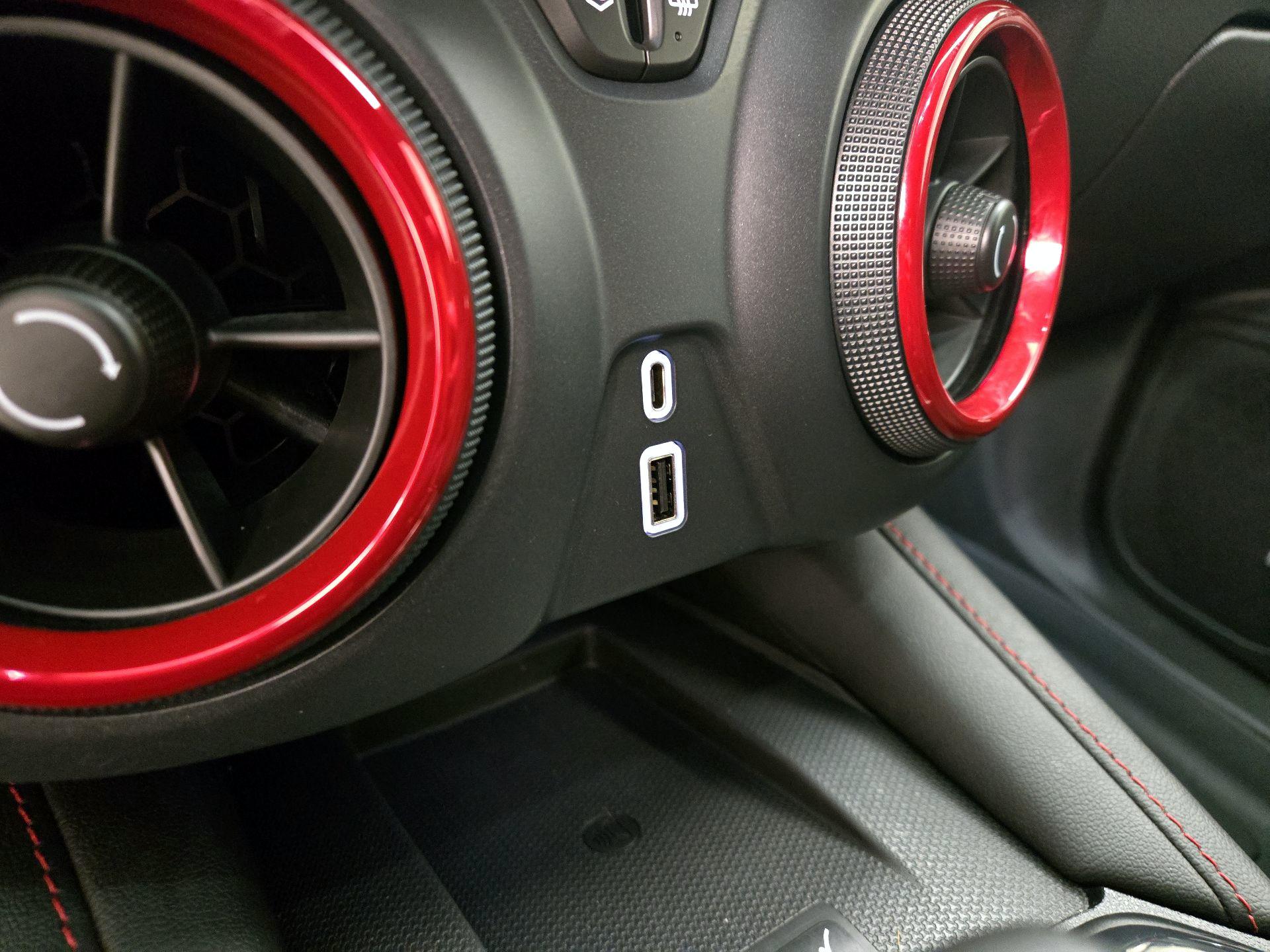 Thumbnail: 2023 Chevrolet Blazer - 19