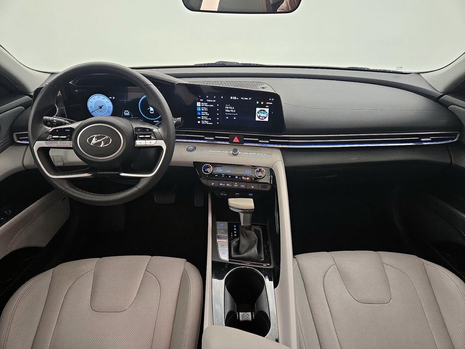 Thumbnail: 2023 Hyundai Elantra - 9